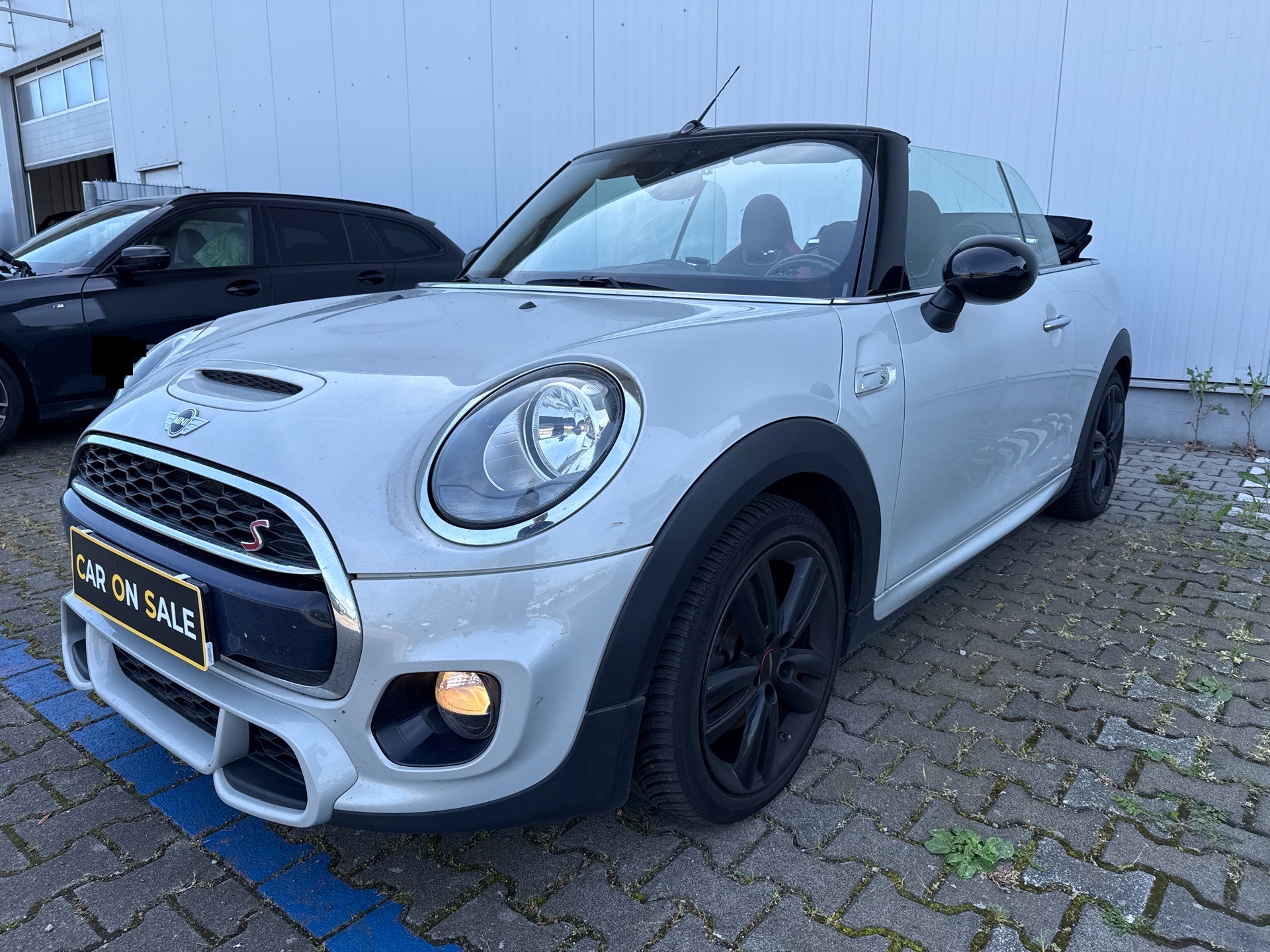 MINI Cabrio