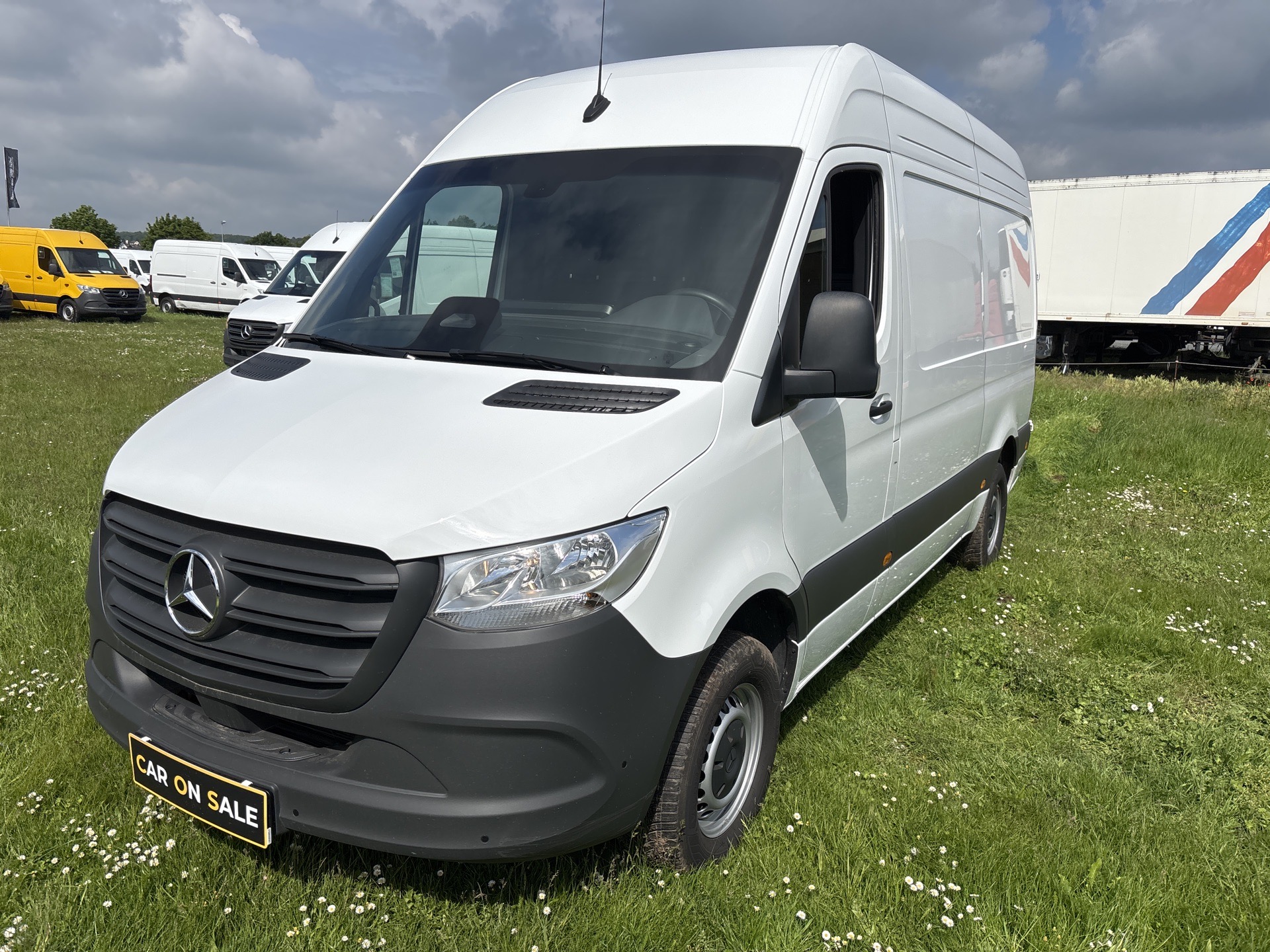 Mercedes-Benz Sprinter