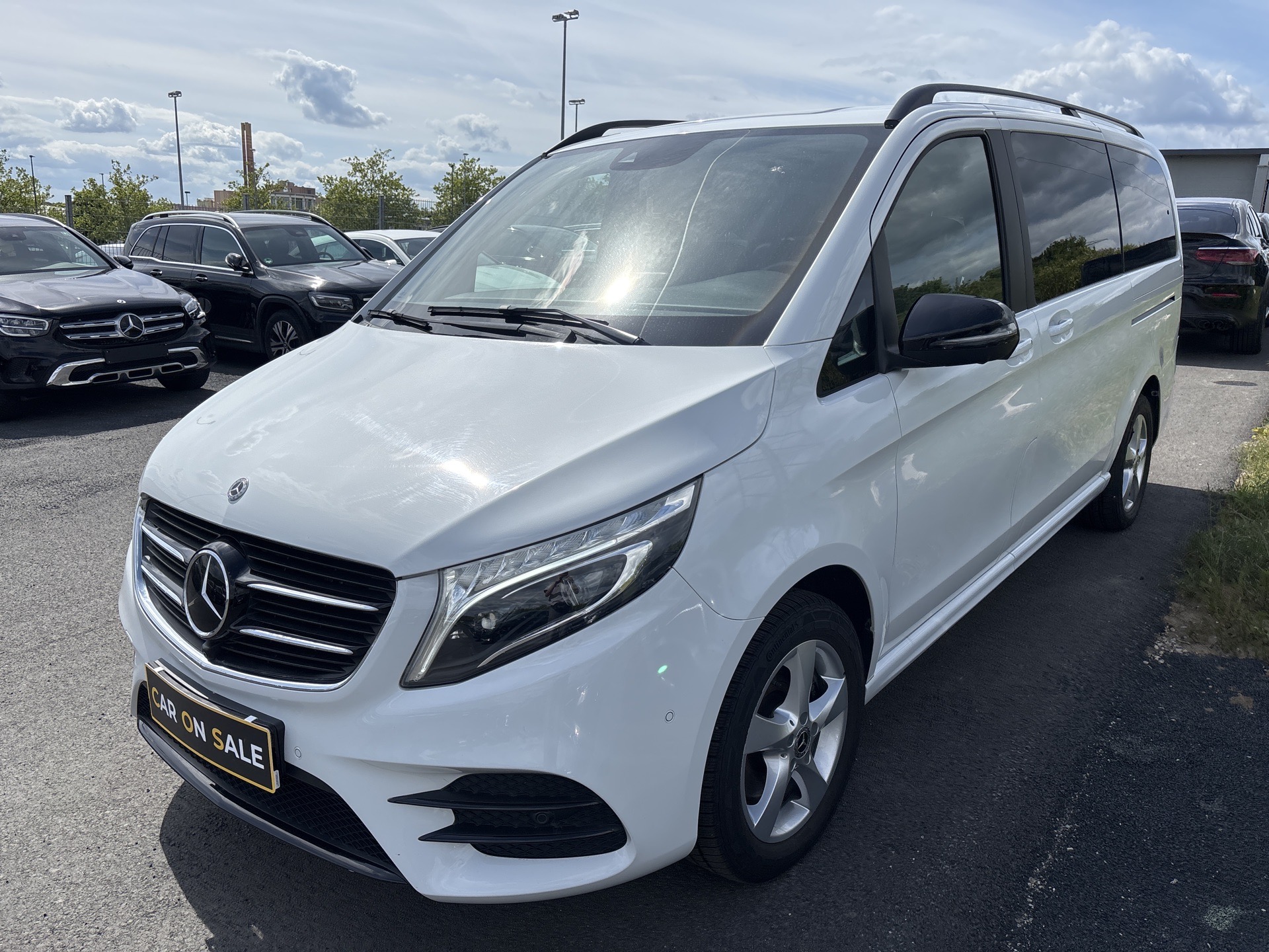 Mercedes-Benz V