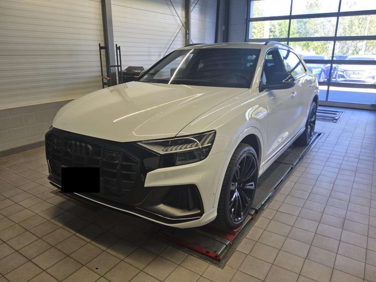 Audi SQ8