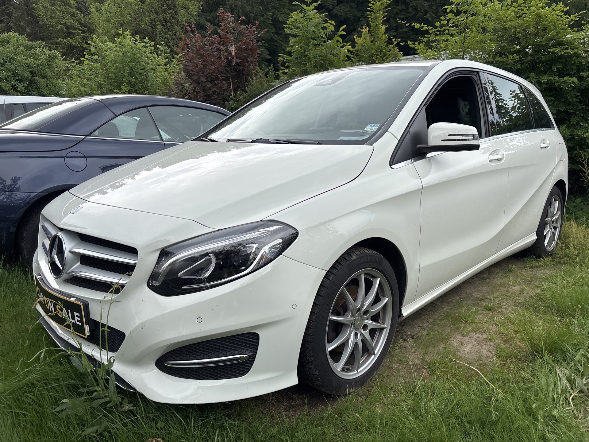 Mercedes-Benz B