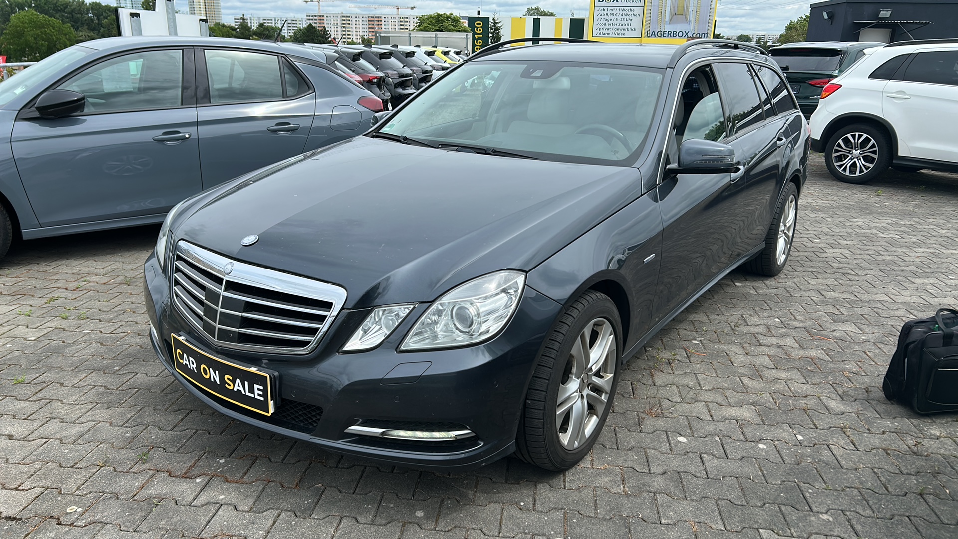 Mercedes-Benz E