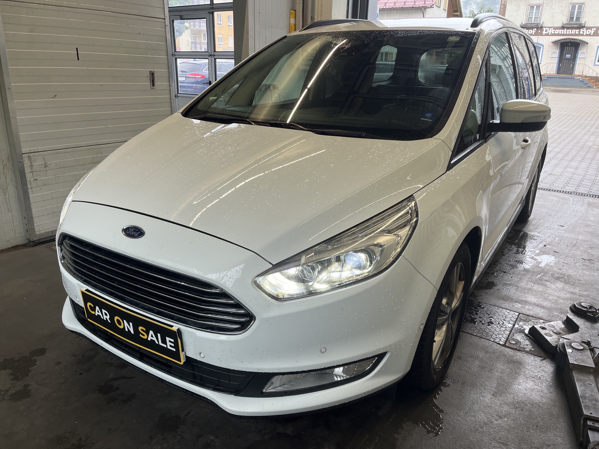 Ford Galaxy