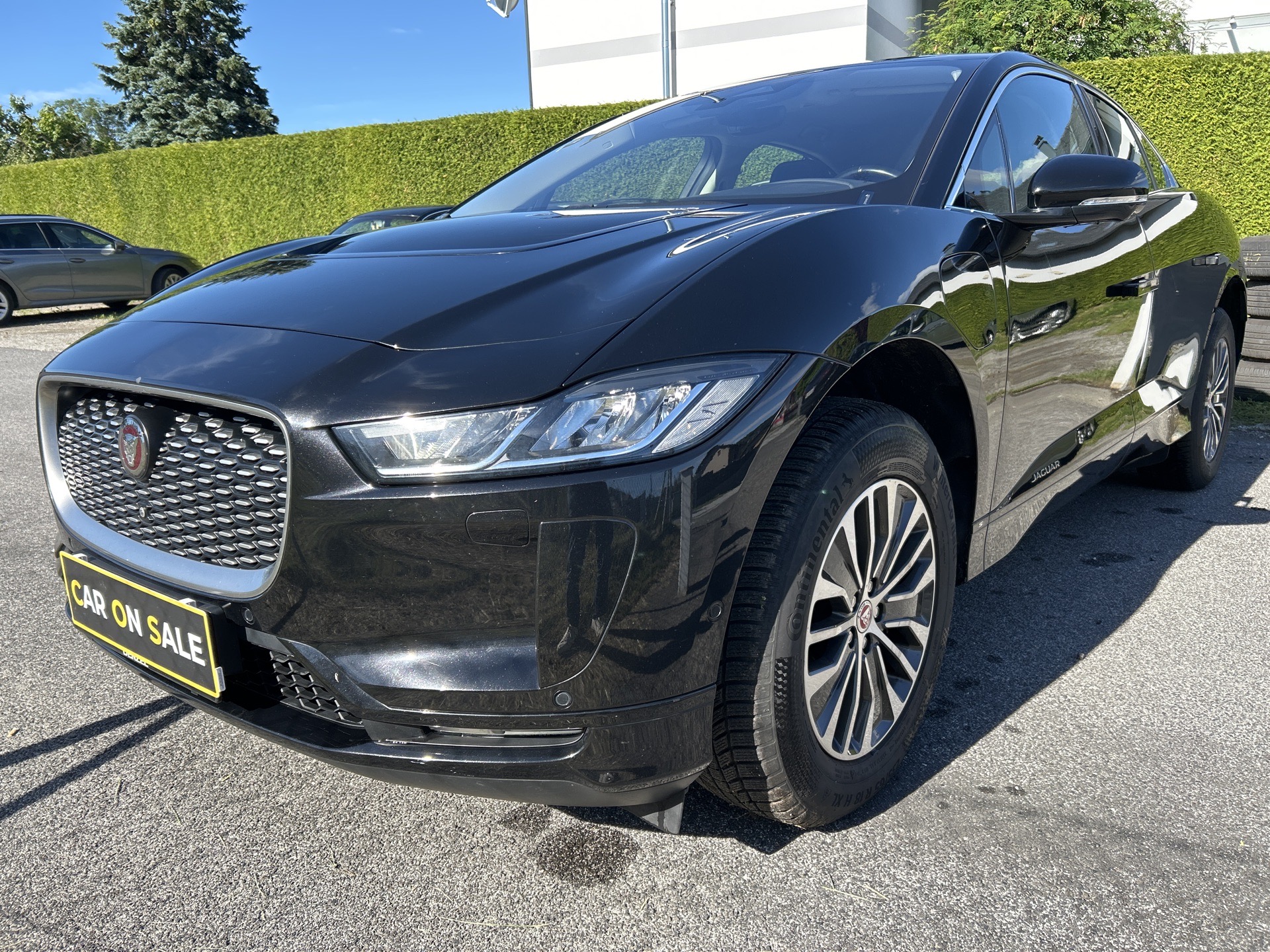 Jaguar I-PACE