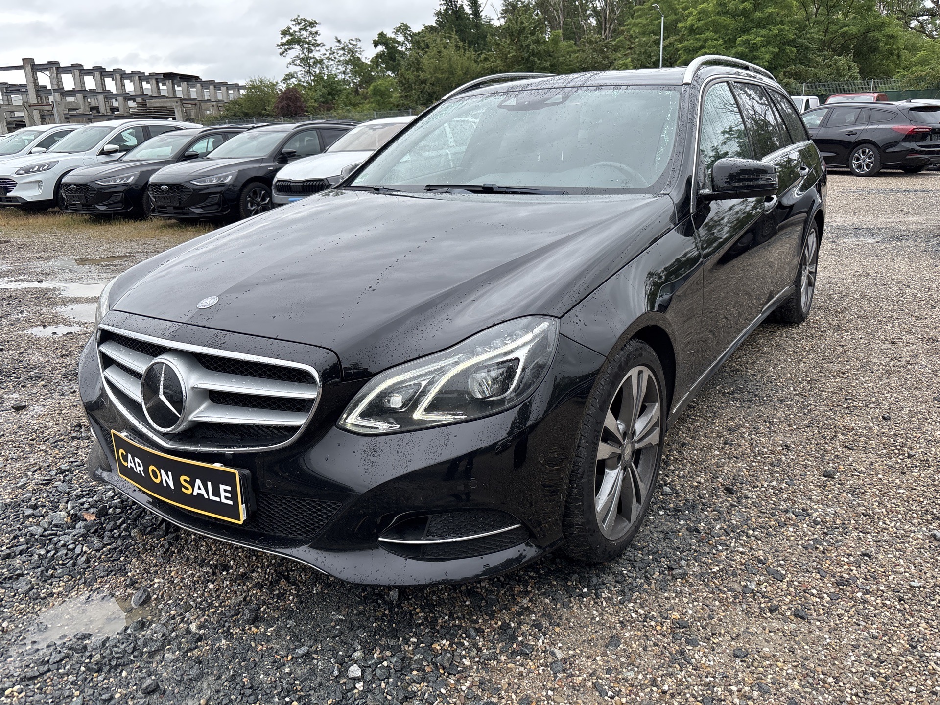 Mercedes-Benz E