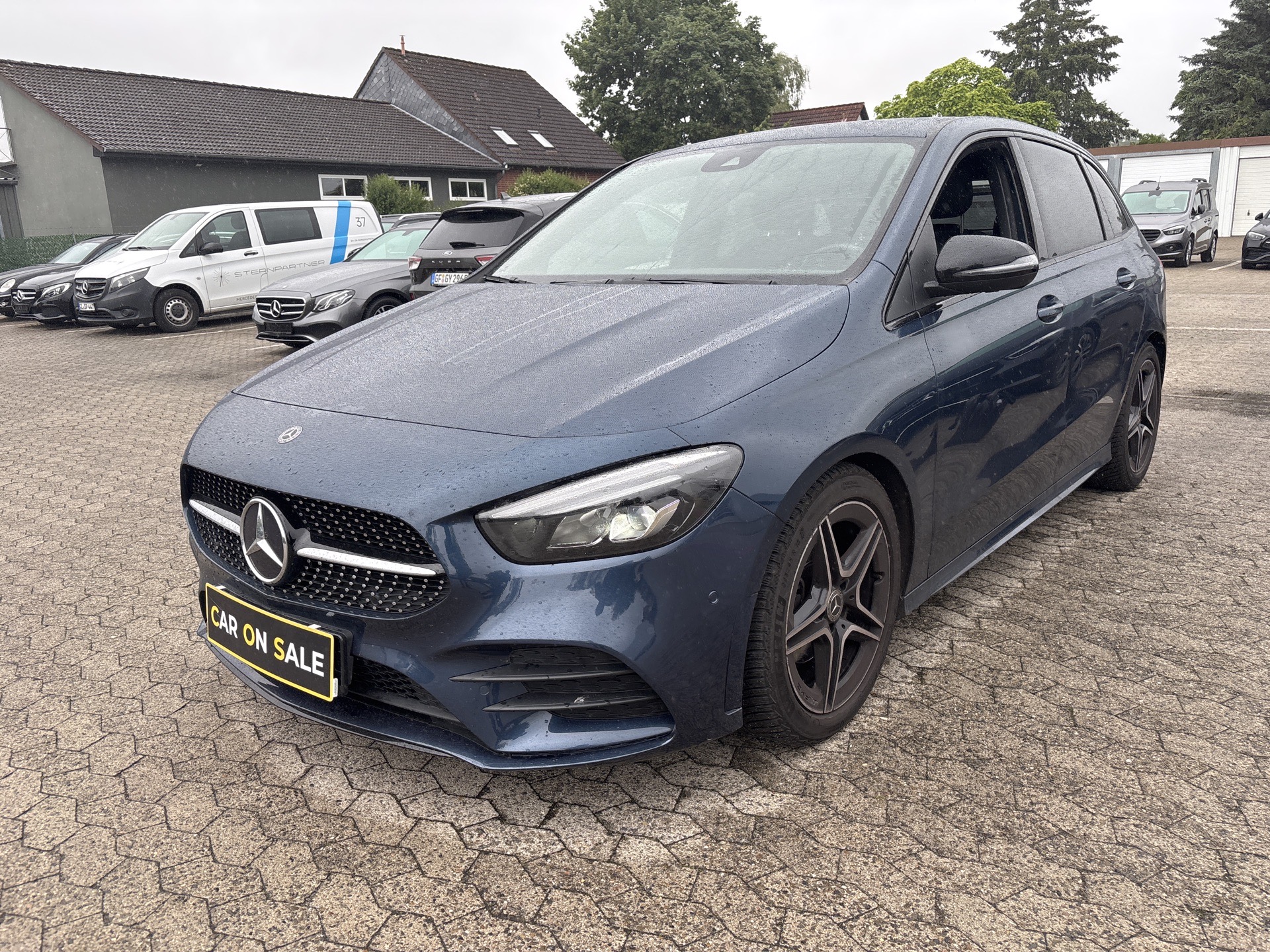 Mercedes-Benz B