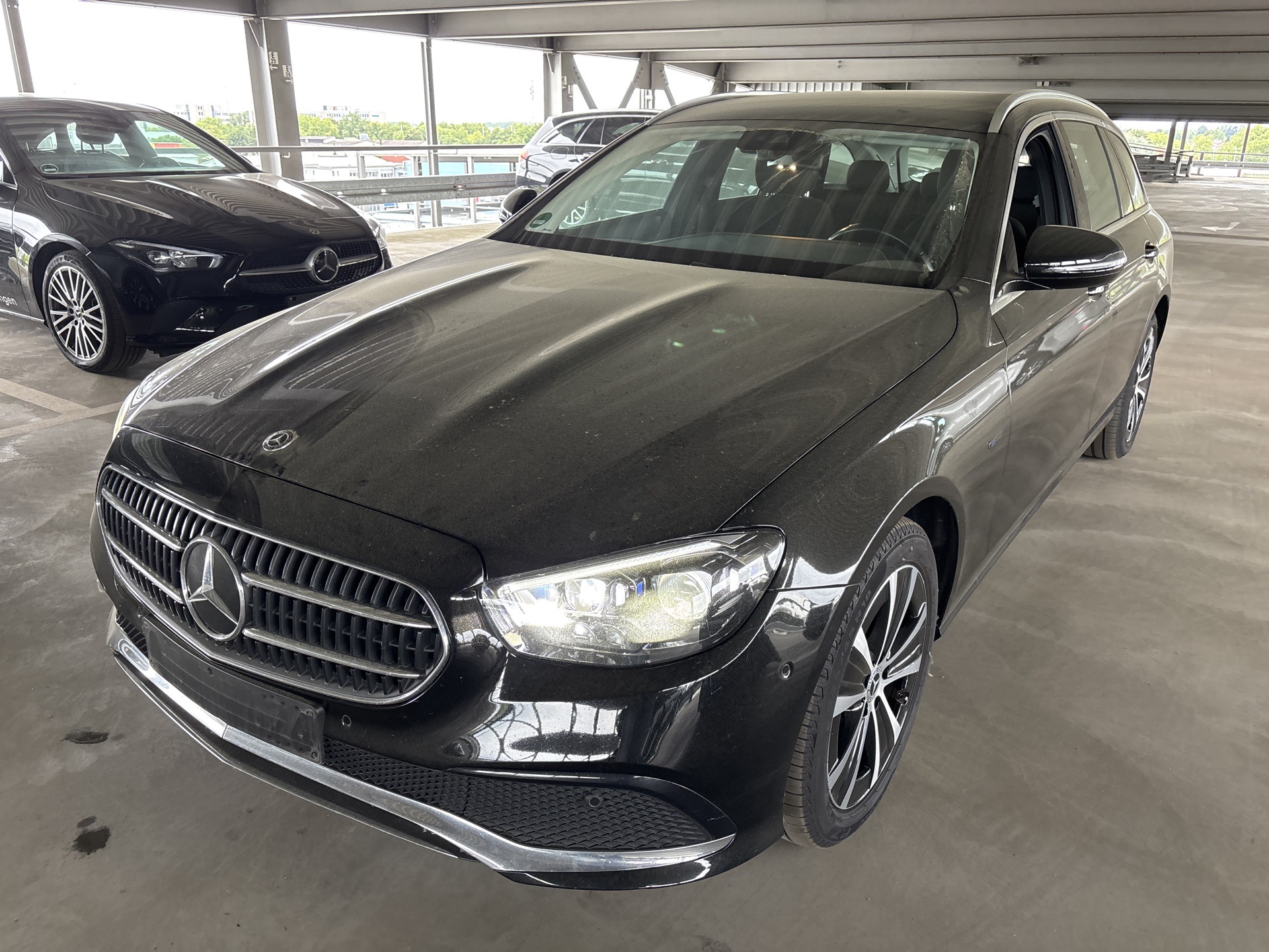 Mercedes-Benz E