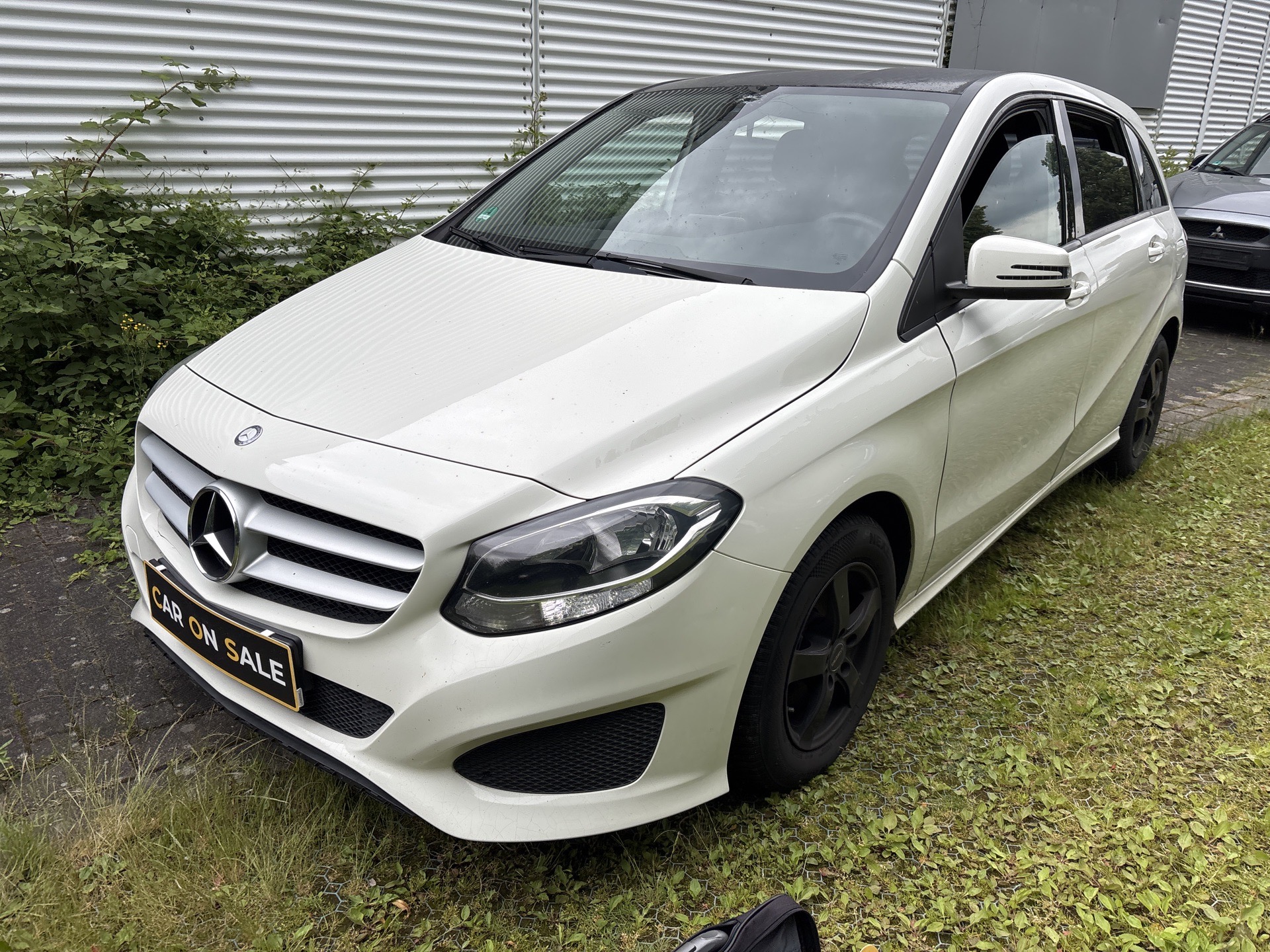 Mercedes-Benz B