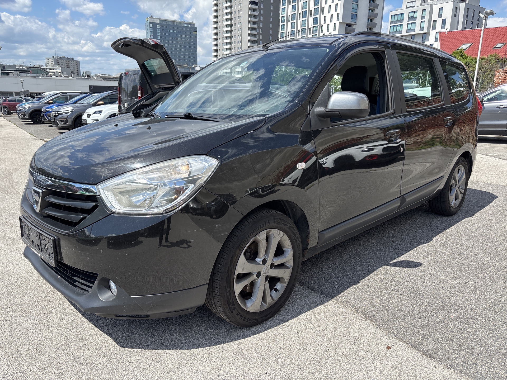 Dacia Lodgy