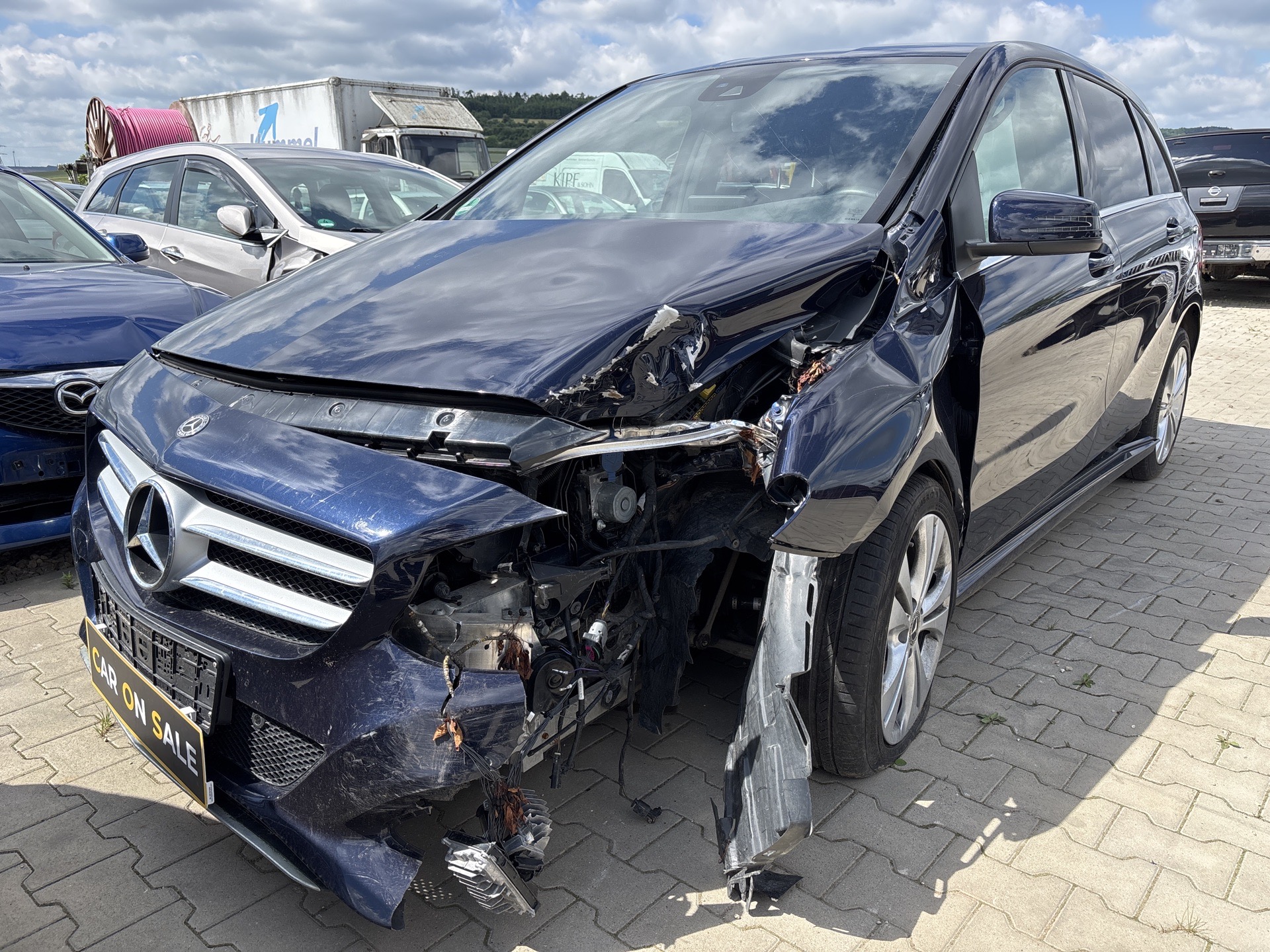 Mercedes-Benz B
