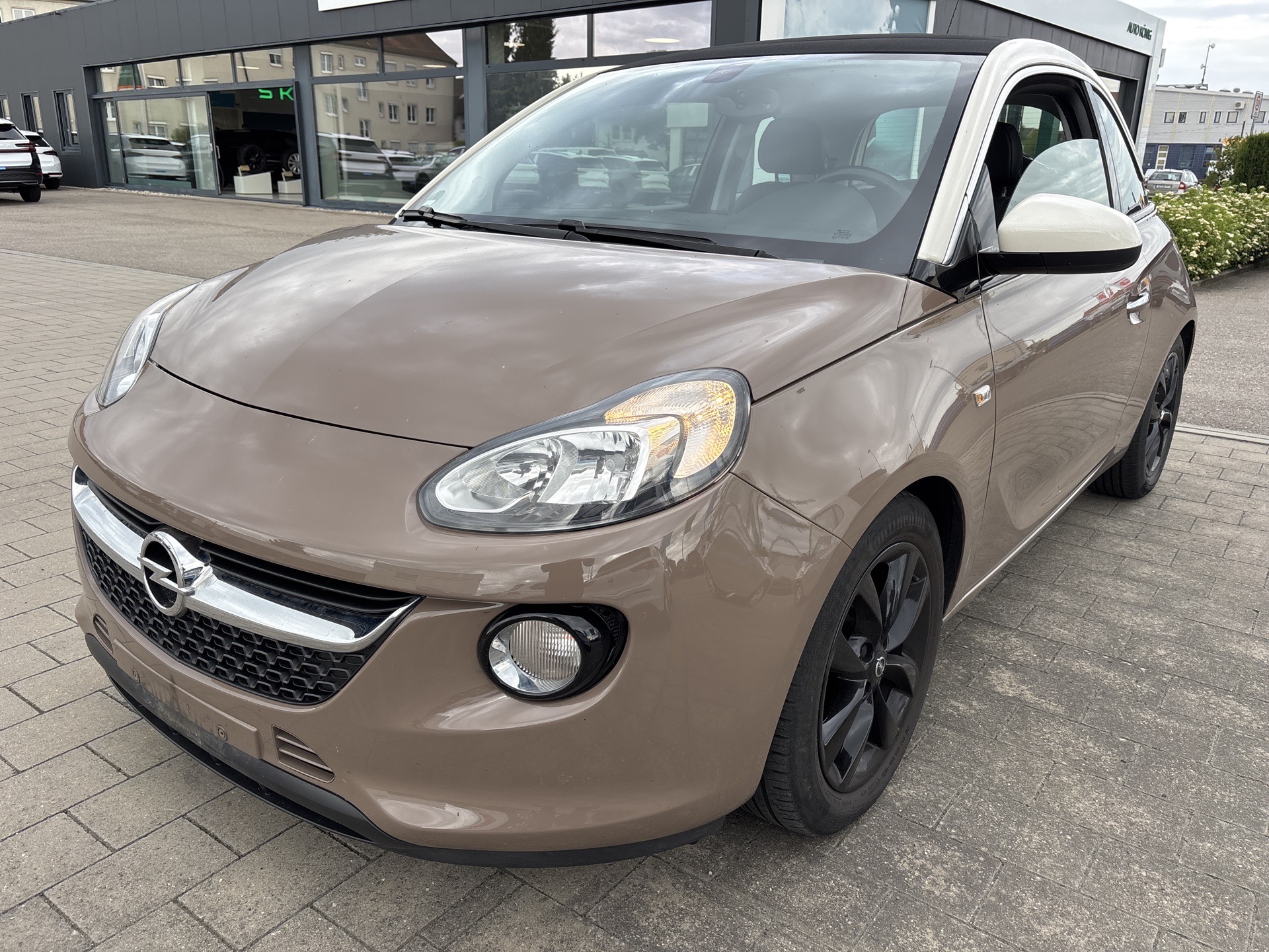 Opel Adam