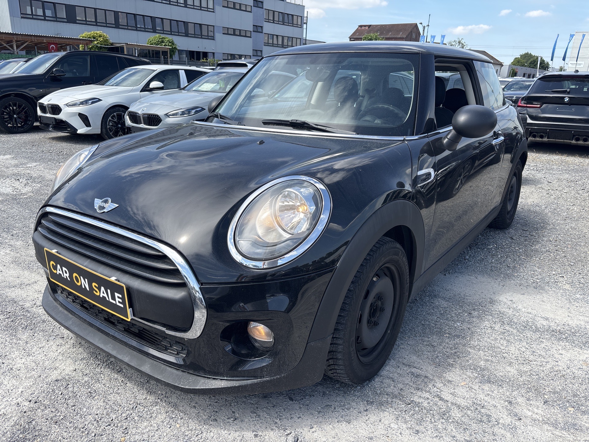 MINI 3-trg