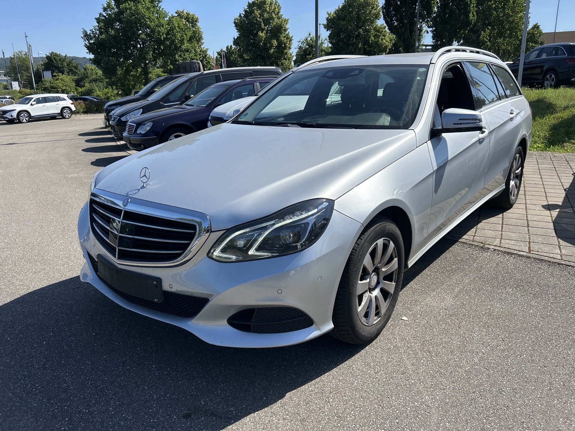 Mercedes-Benz E