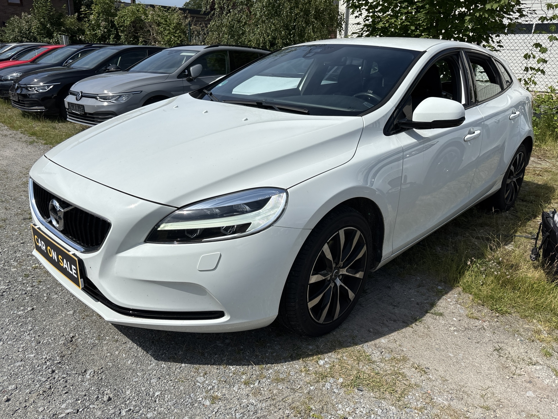 Volvo V40