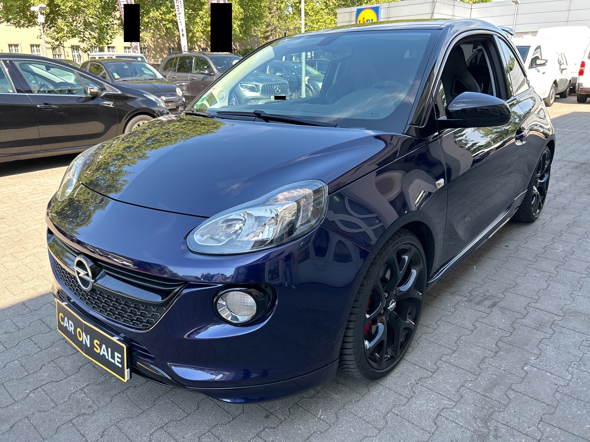 Opel Adam