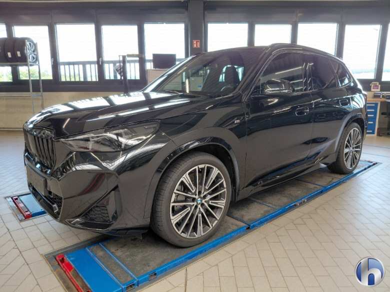 BMW 23