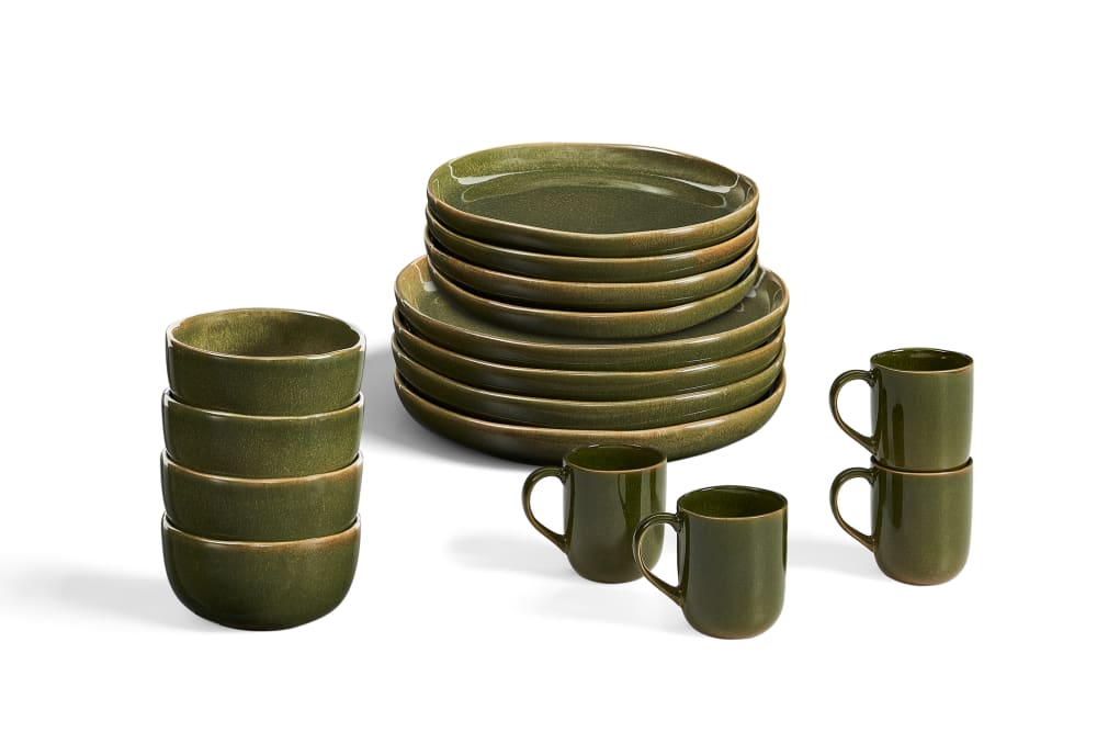 Renoir 16-Piece Dinnerware Set | Castlery