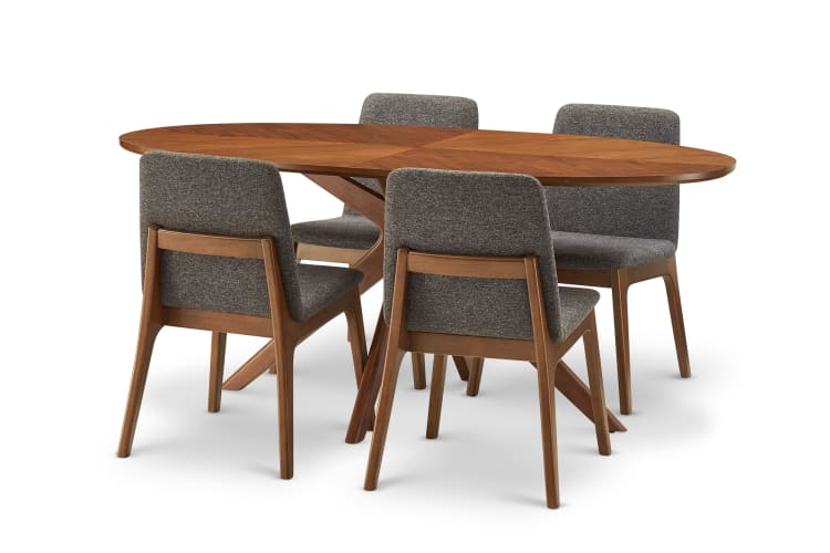 Growth 2023 - Rounded Furniture