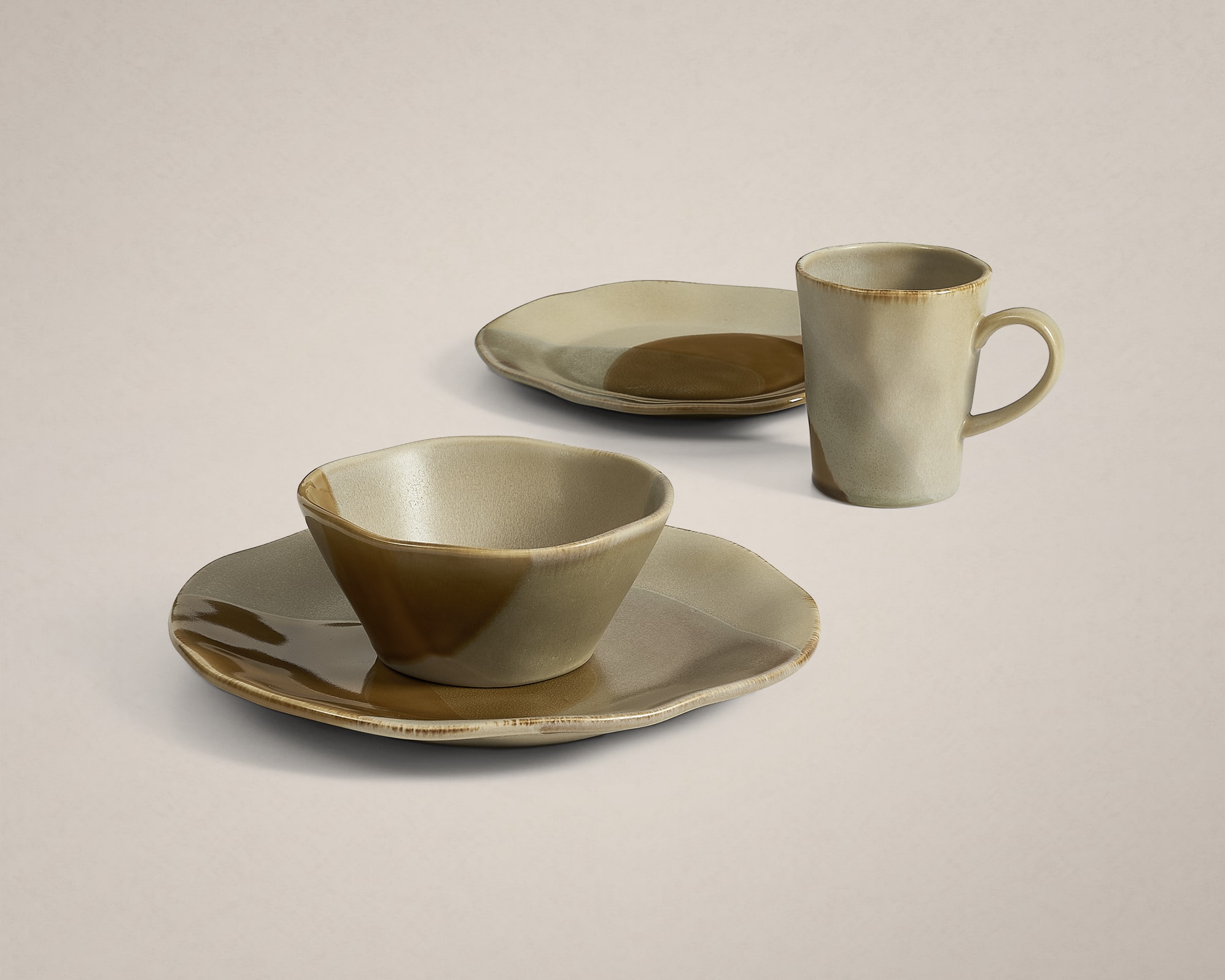 Eleanor 4-Piece Dinnerware Set 1