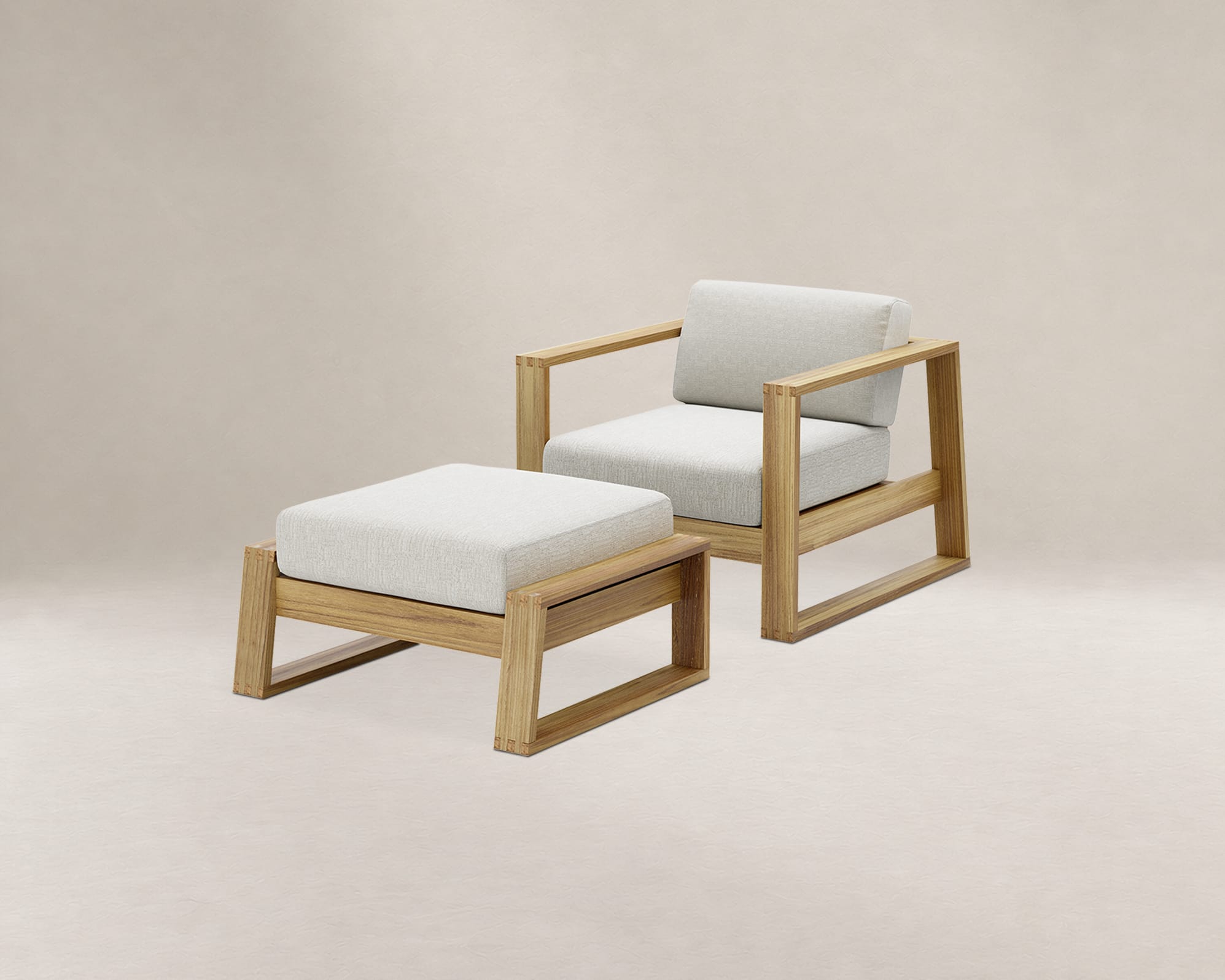 Rio Outdoor Lounge Chair & Ottoman Set 1