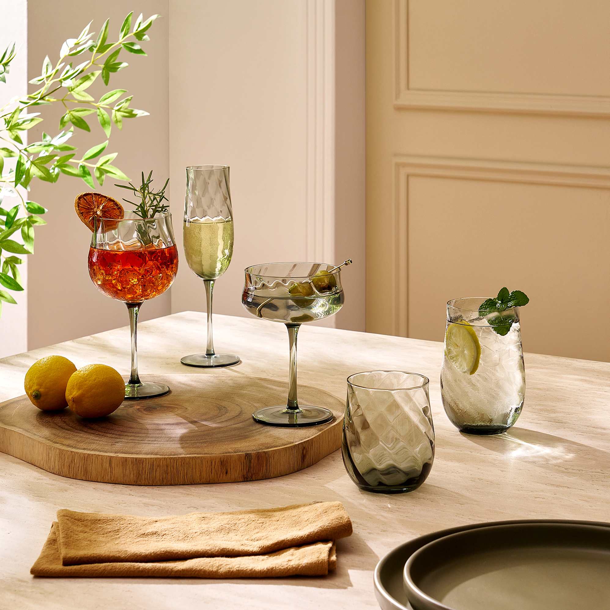 Cascade Short Drinking Glasses, Set of 4 2