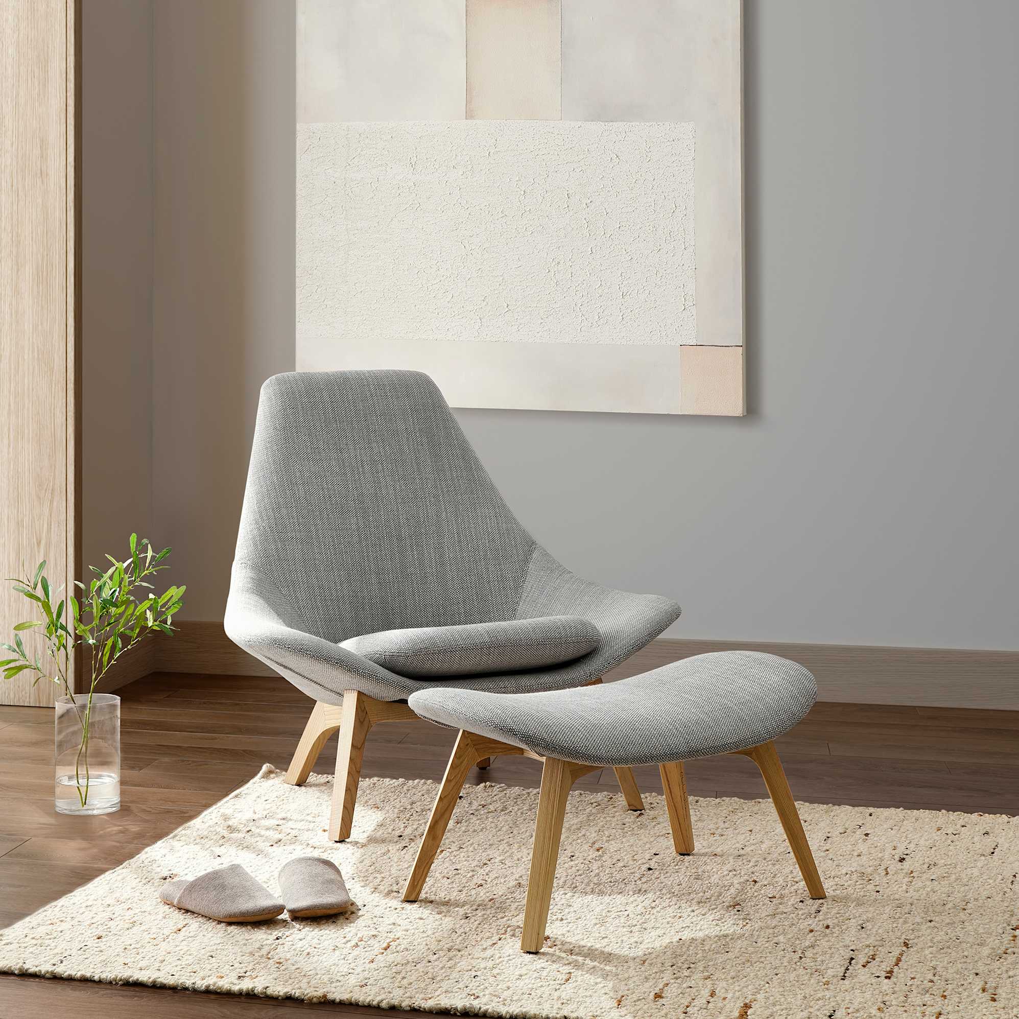 Gable High Armchair & Ottoman Set 3
