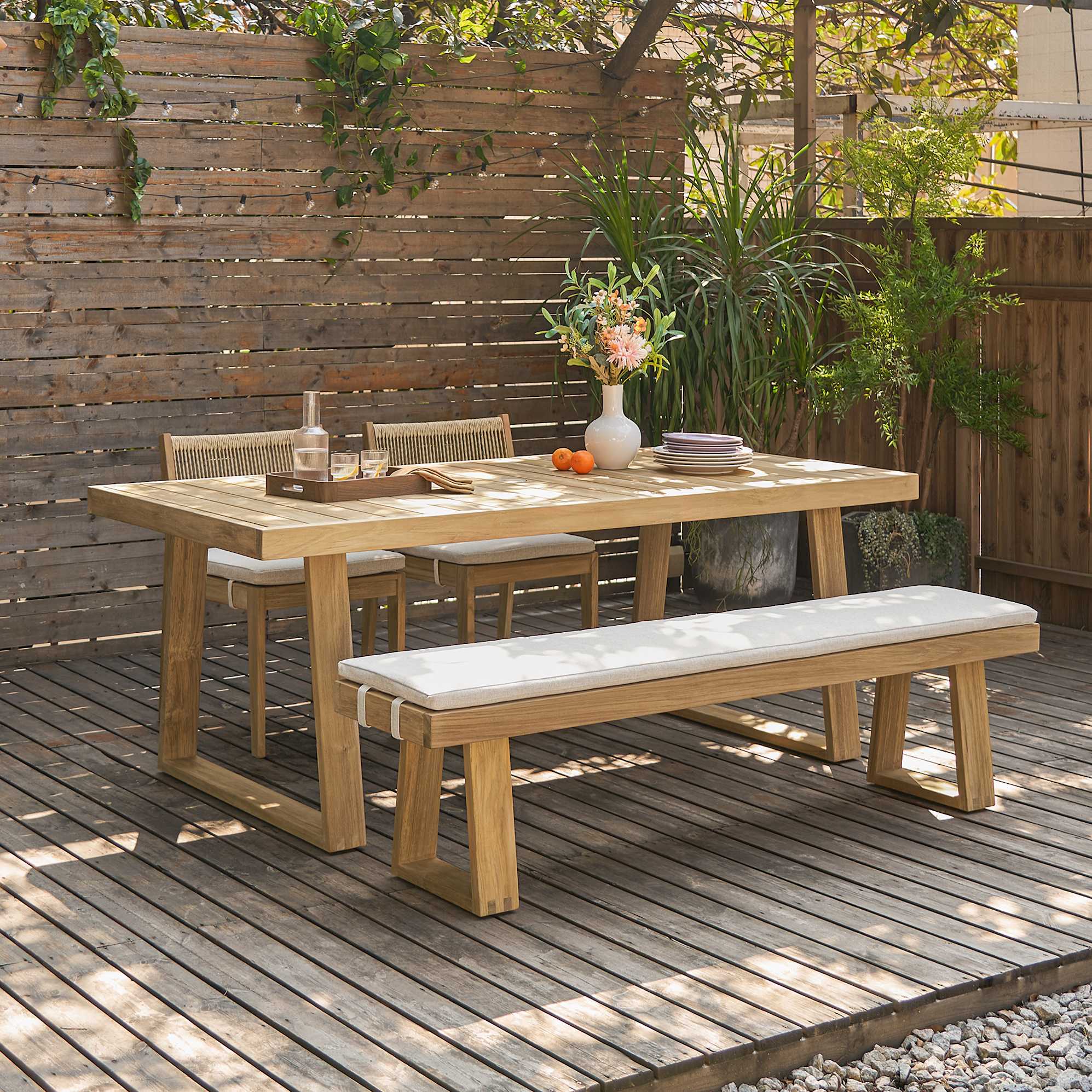 Rio Outdoor Dining Table 3