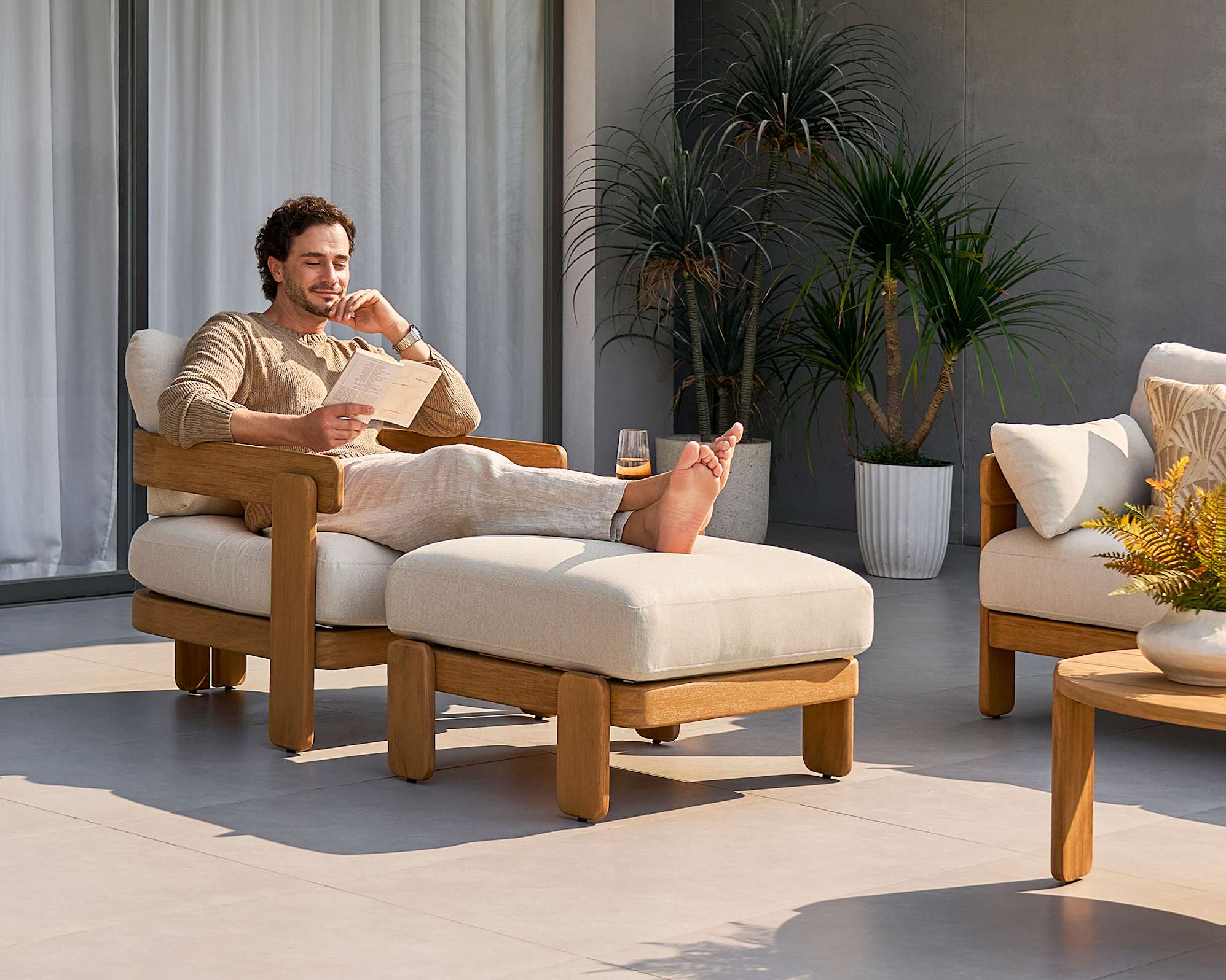 Eden Outdoor Ottoman 3