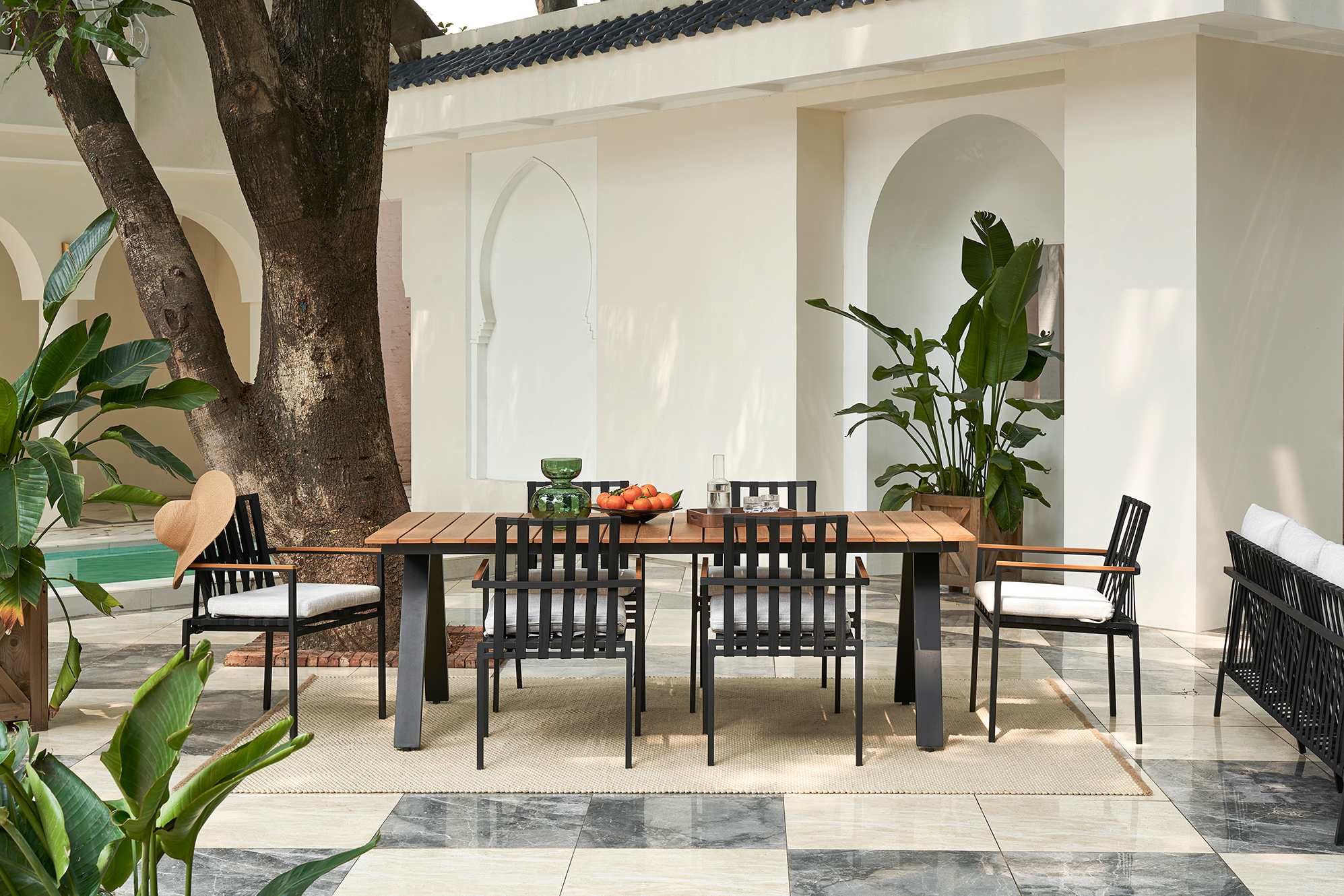 Sorrento Outdoor Dining Table, without Umbrella Hole 3