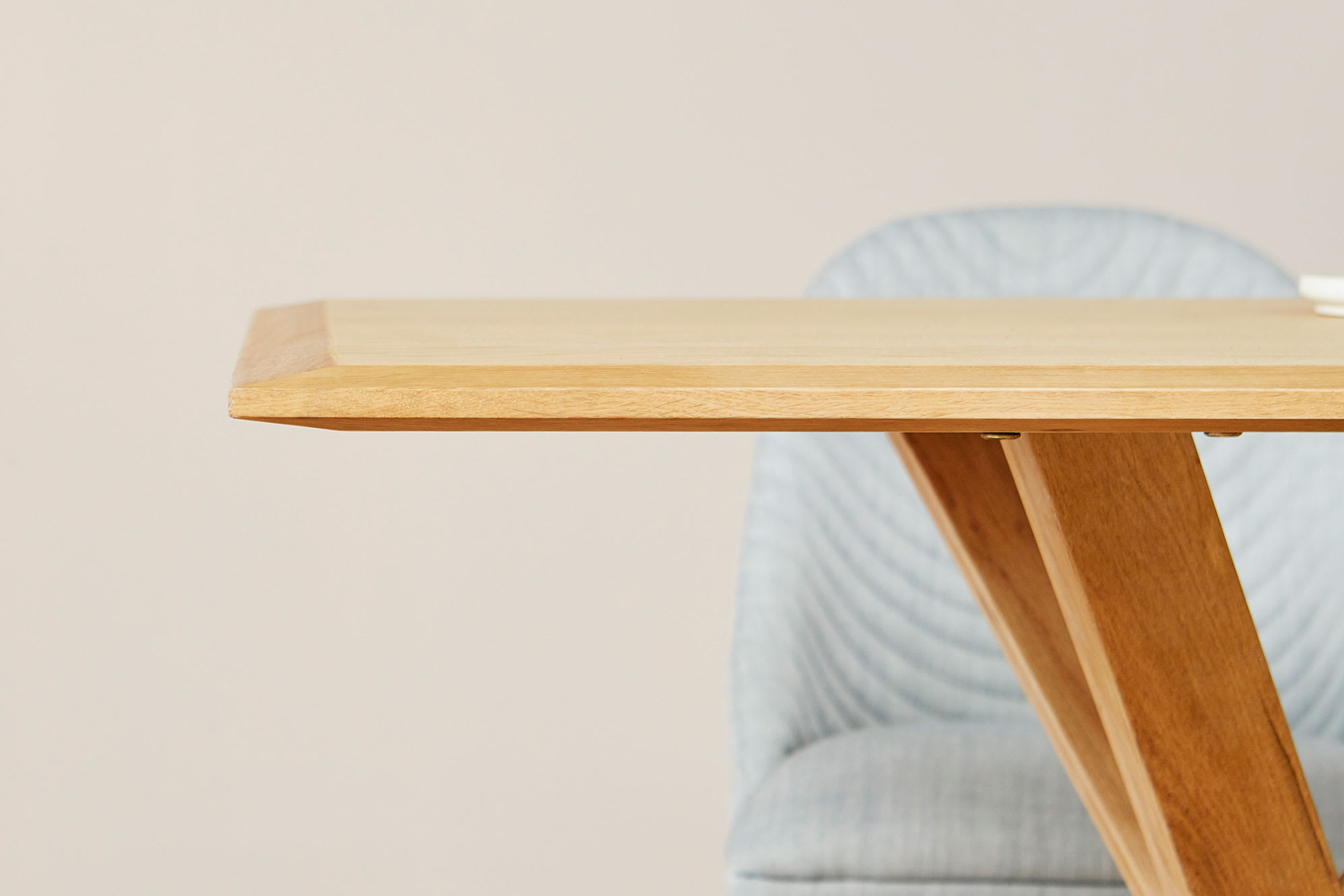 Nixon Dining Table 4