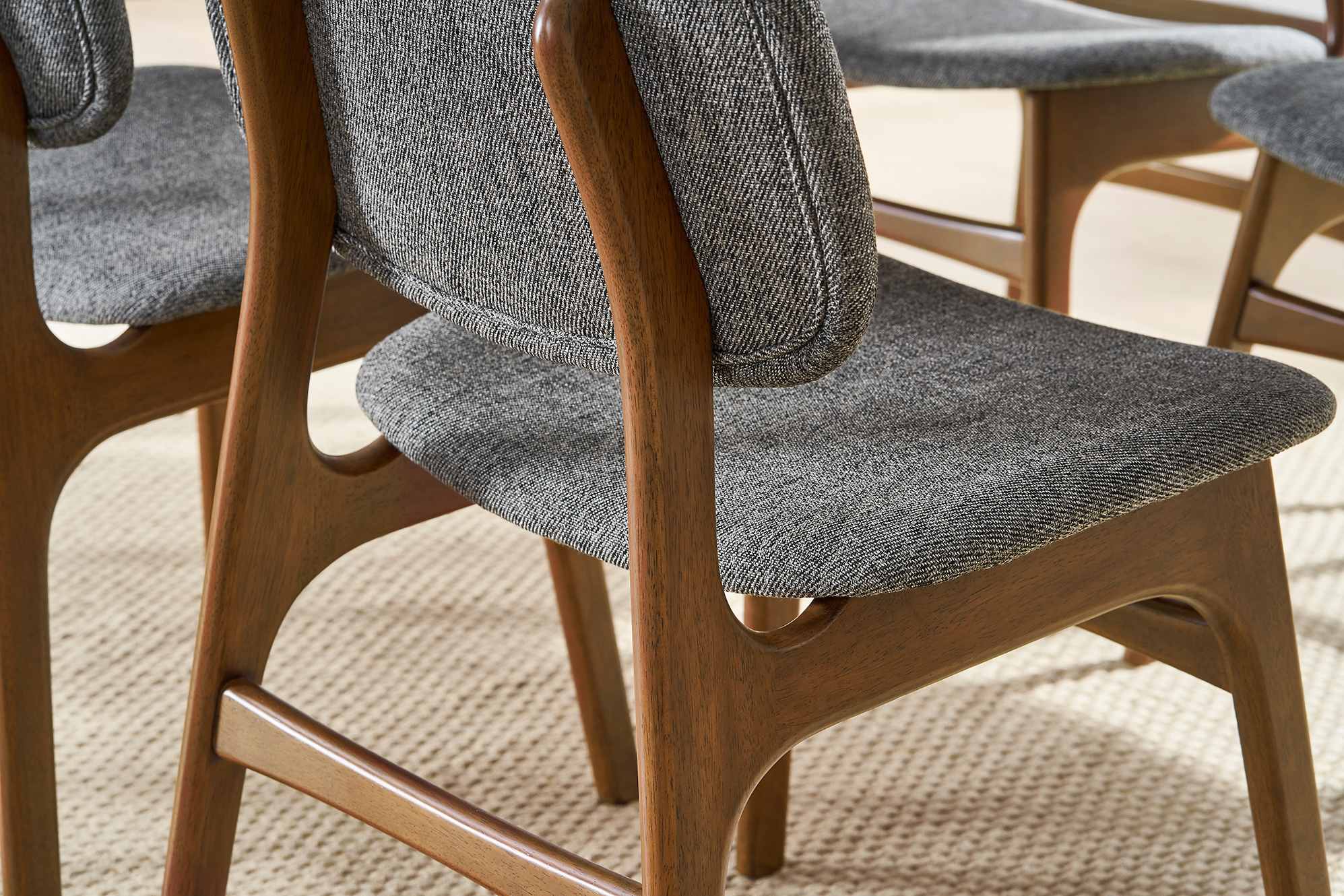 Joshua Chair, 2 Pairs 8