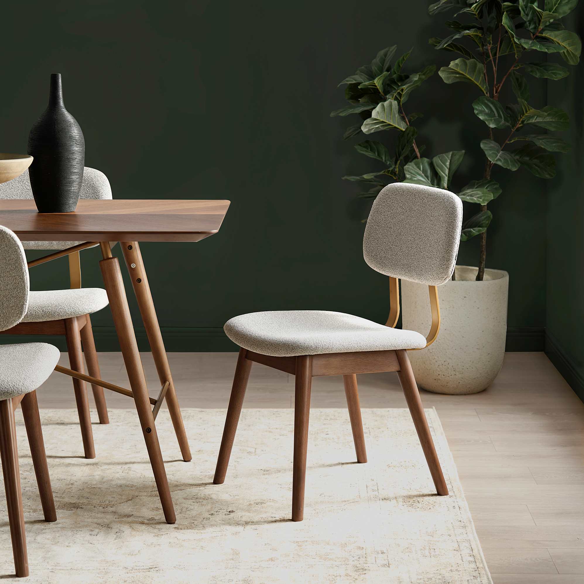 Lily Dining Table with 4 Chairs 8