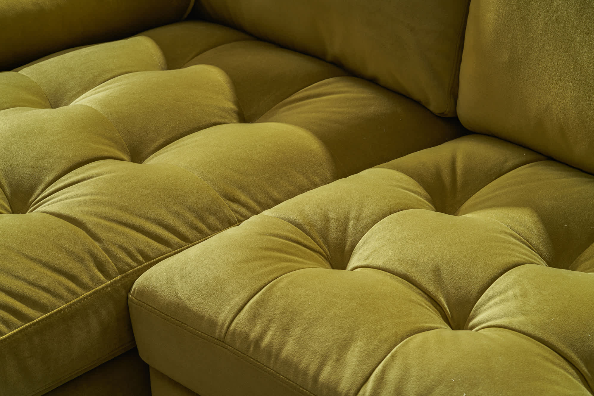 Madison Chaise Sectional Sofa 8