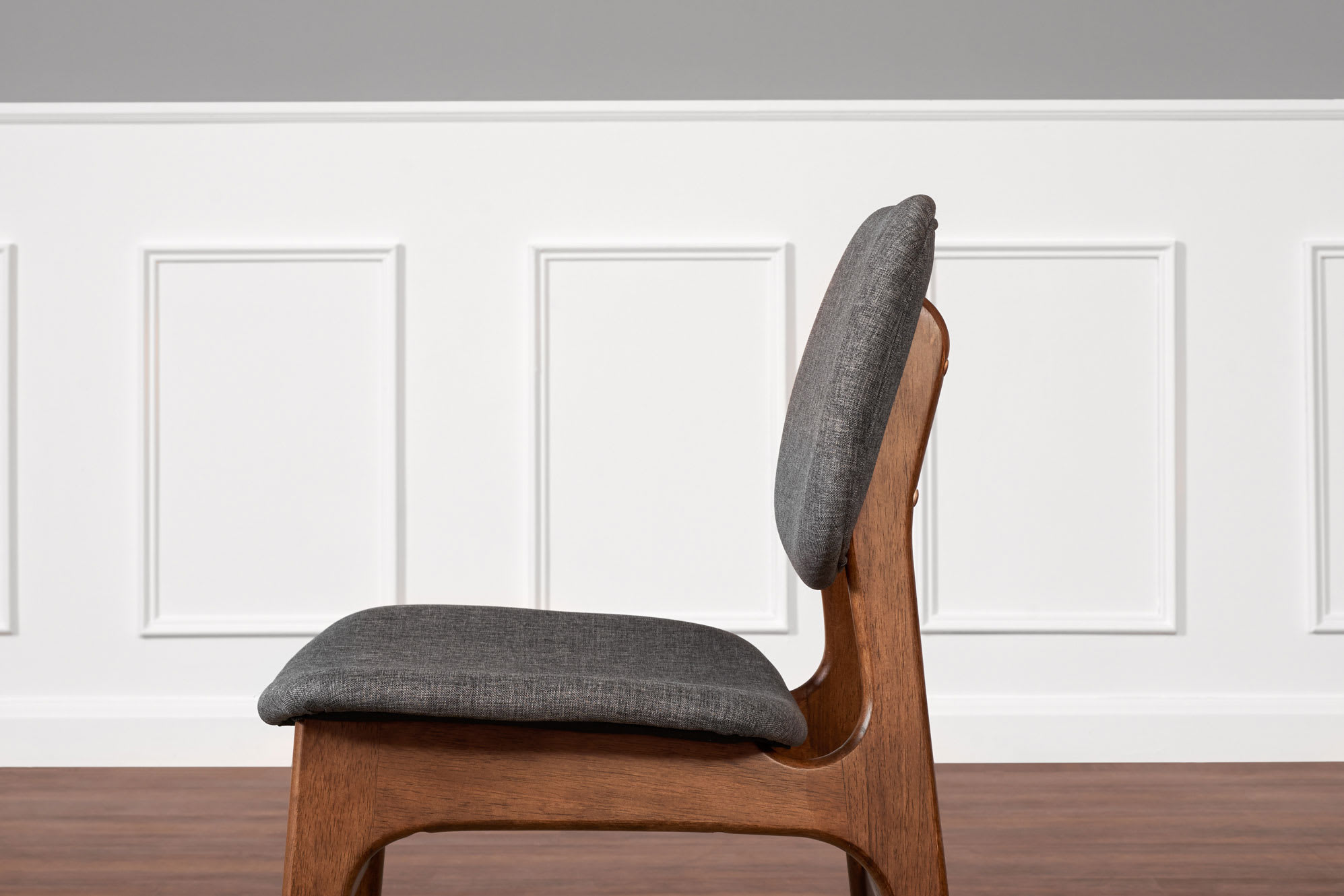 Vincent Dining Table with 4 Joshua Chairs, Walnut 6