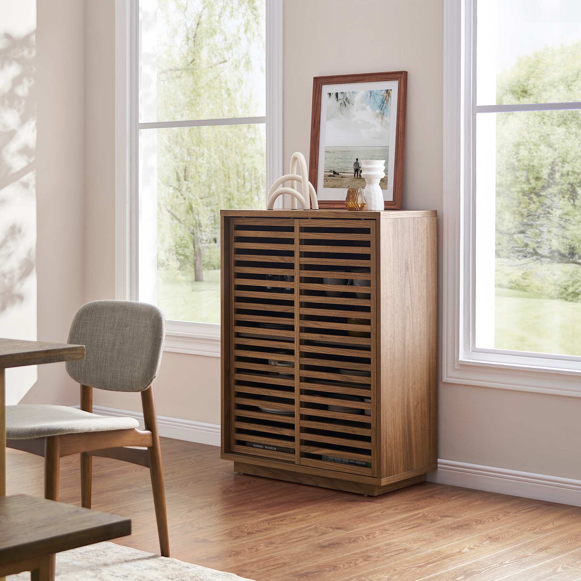 Luka Cabinet, Walnut 0