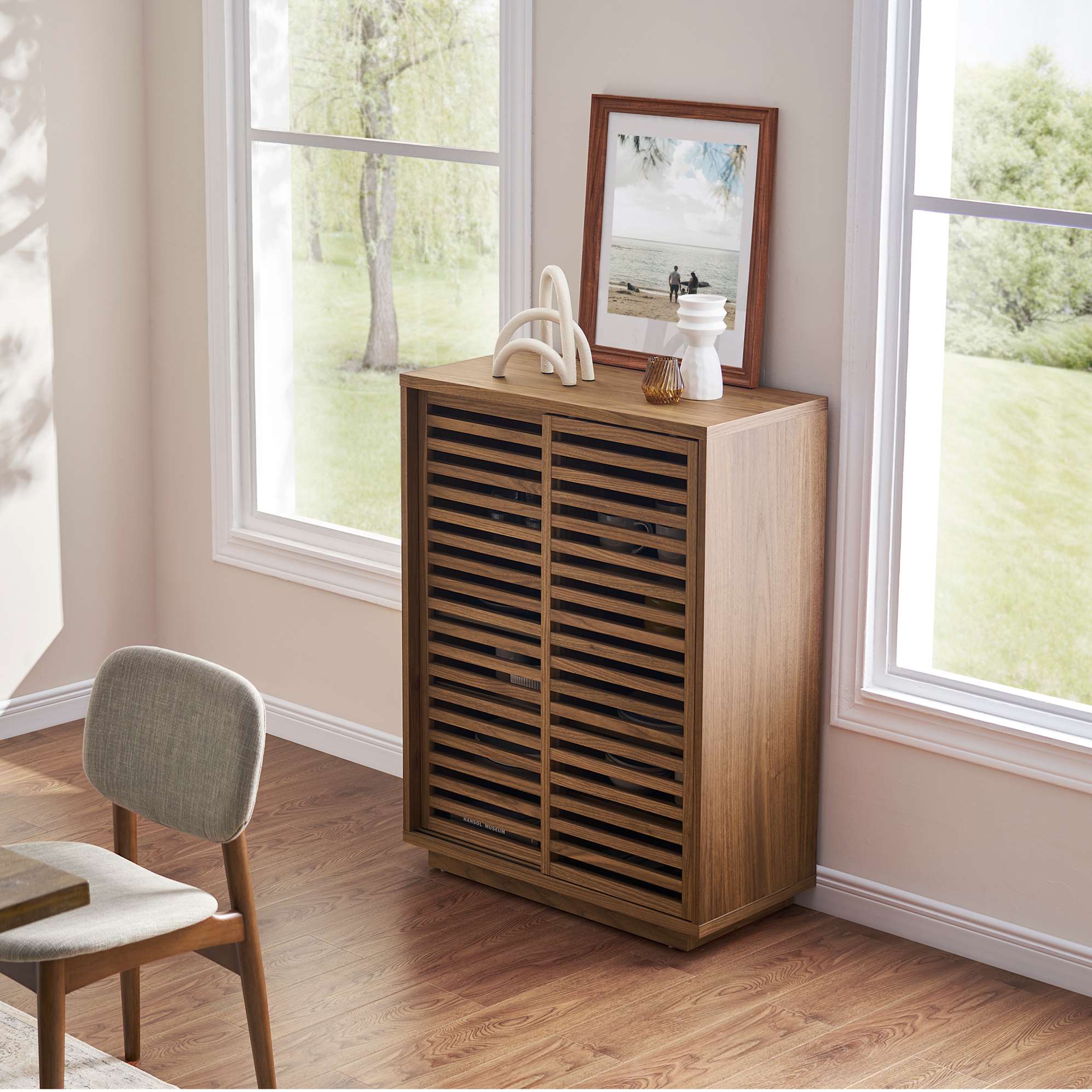 Luka Cabinet, Walnut 4