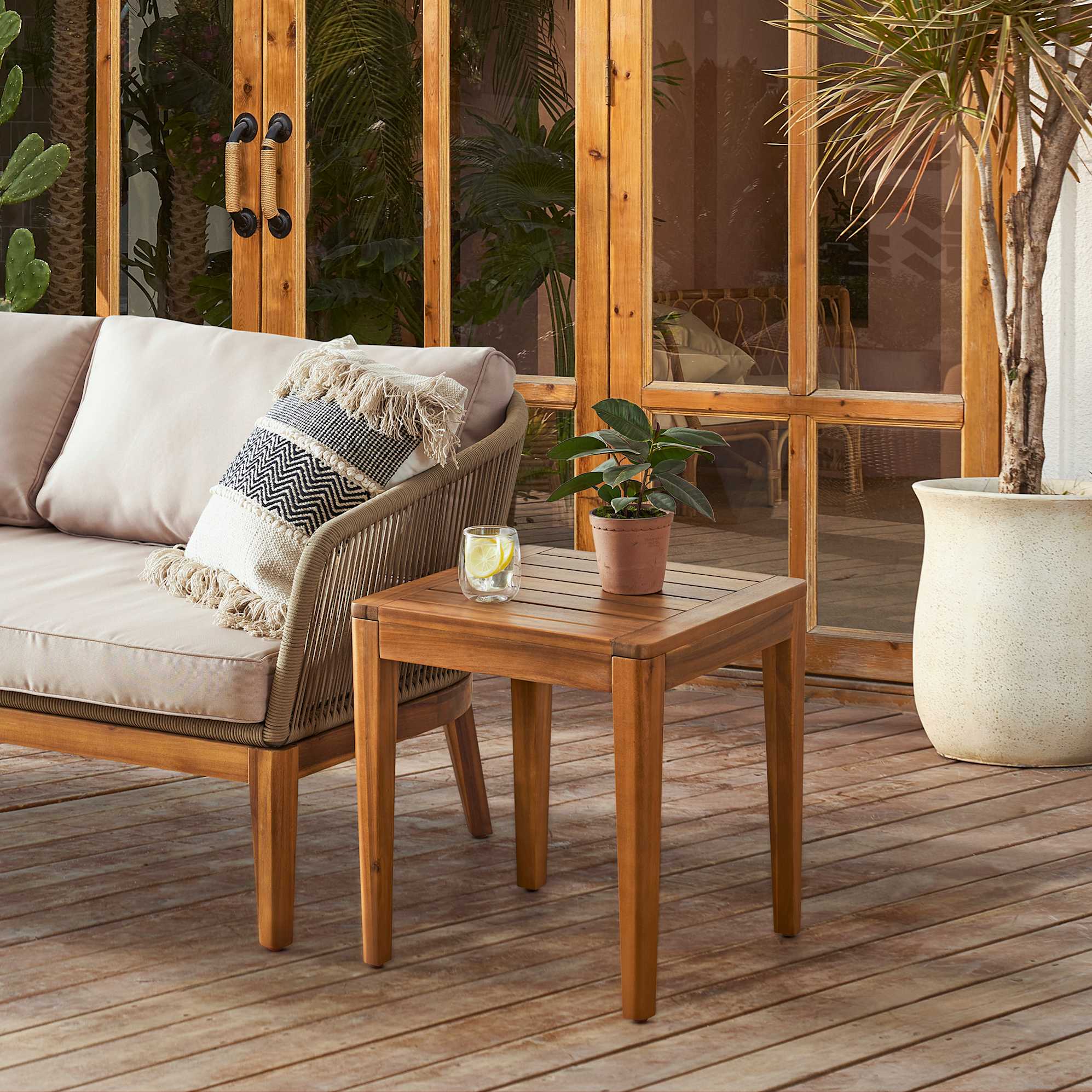 Maui Outdoor 2 Lounge Chairs & Side Table Set 2