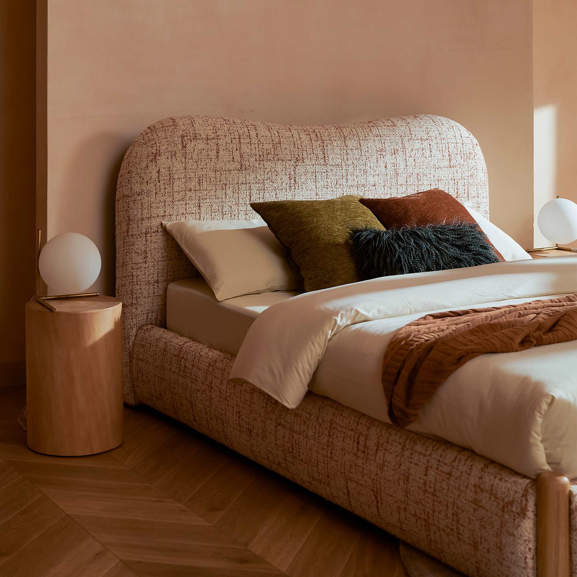 Rochelle Storage Bed - Thumbnail 5