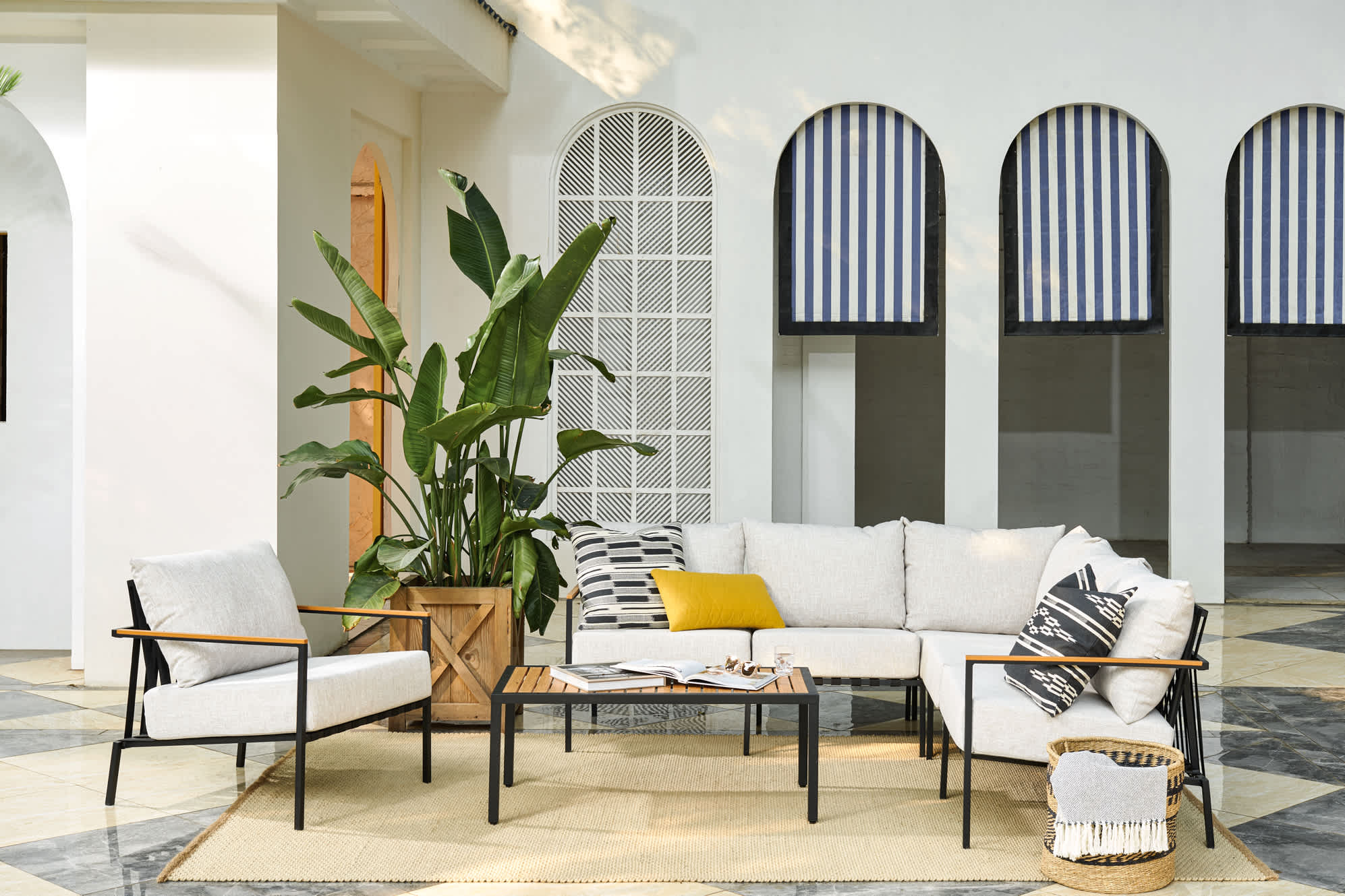 Sorrento Outdoor L-Shape Sectional Sofa 2