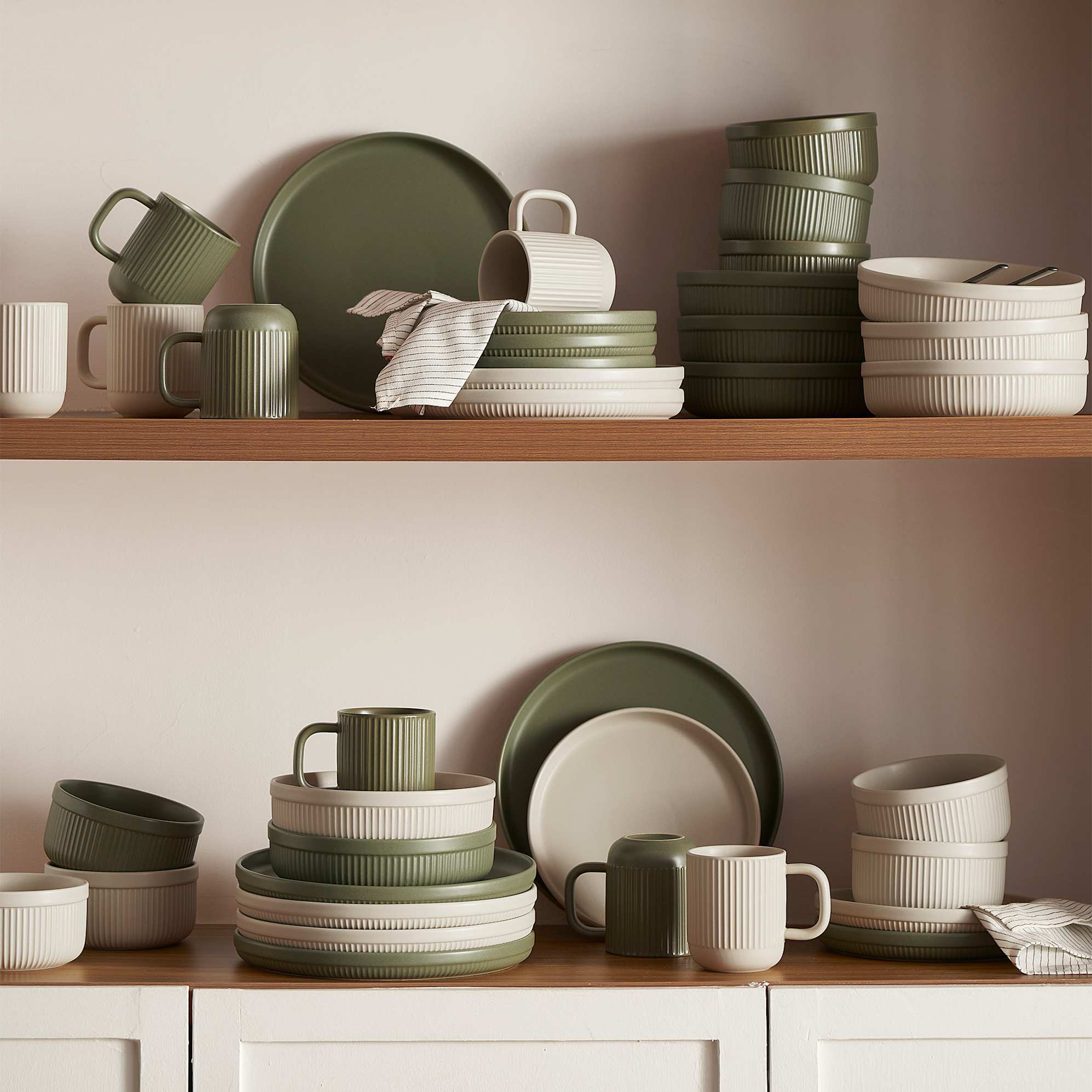 Evelyn 20-Piece Dinnerware Set 5