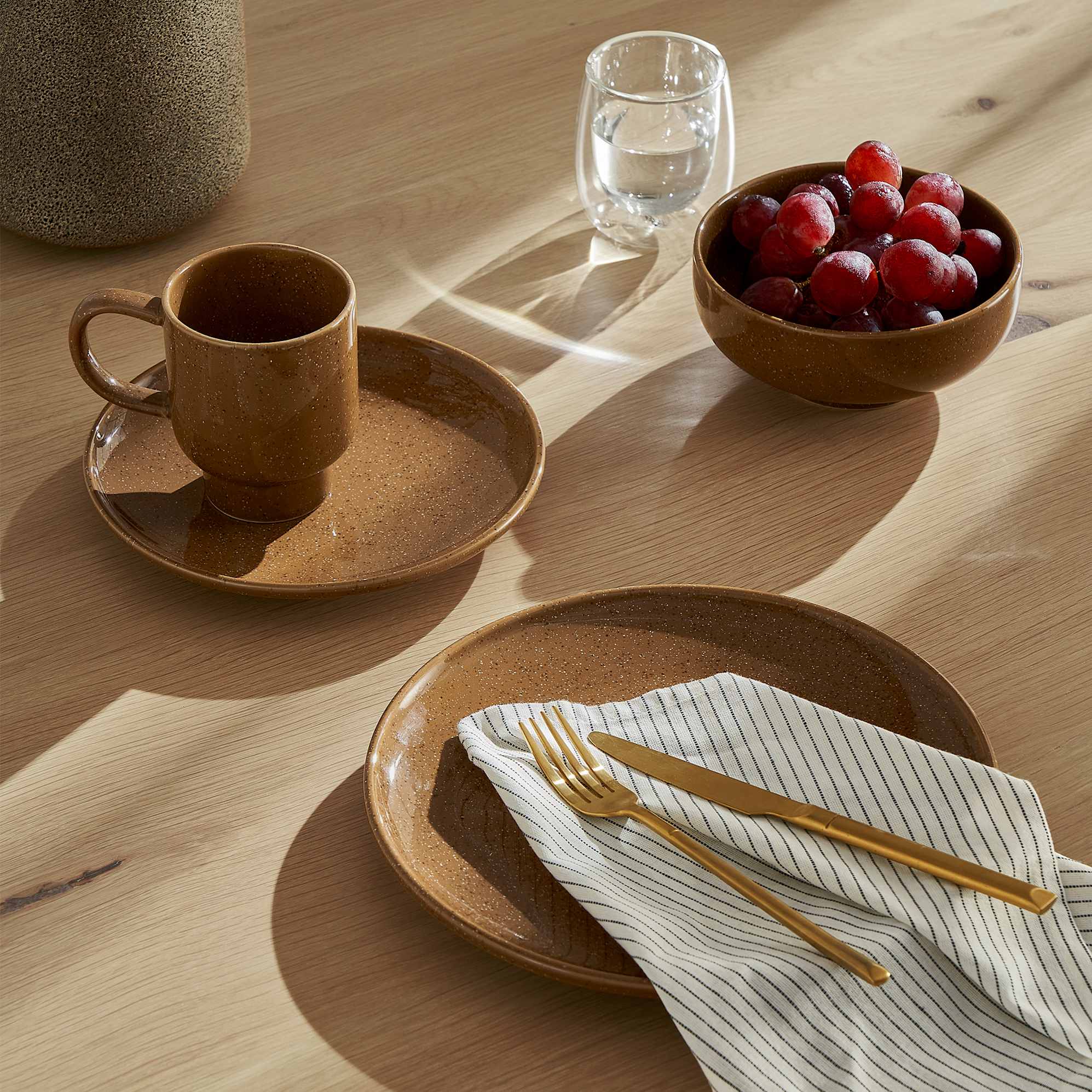 Aiden 4-Piece Dinnerware Set 0