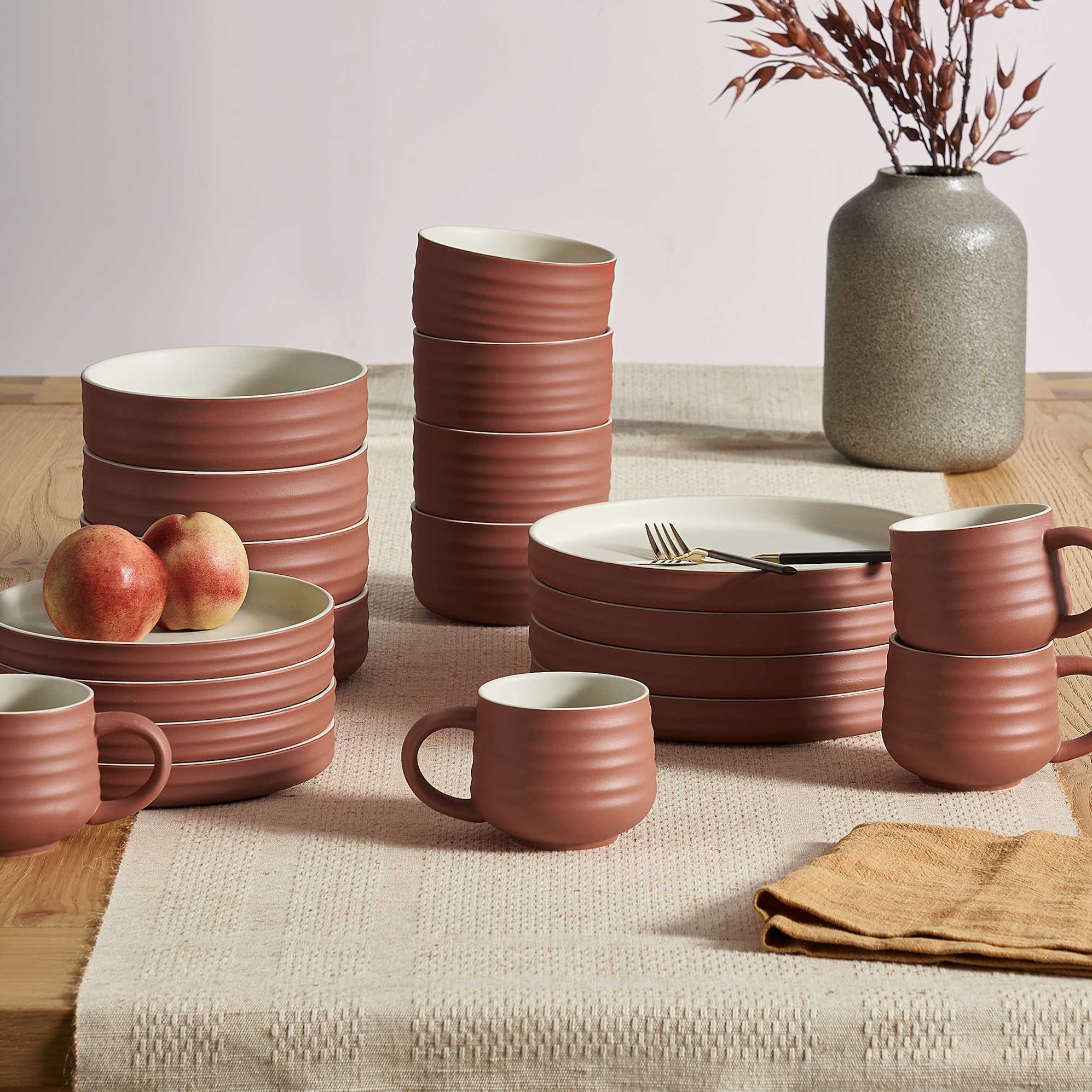 Audrey 20-Piece Dinnerware Set 0