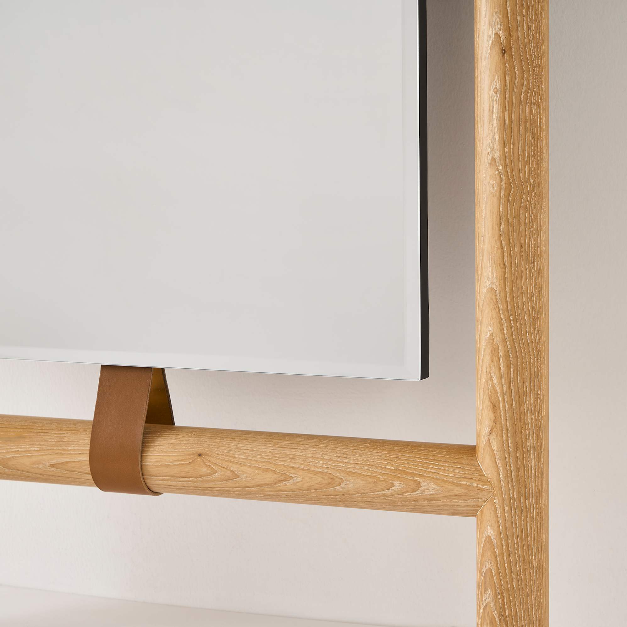 Aurora Floor Mirror 3