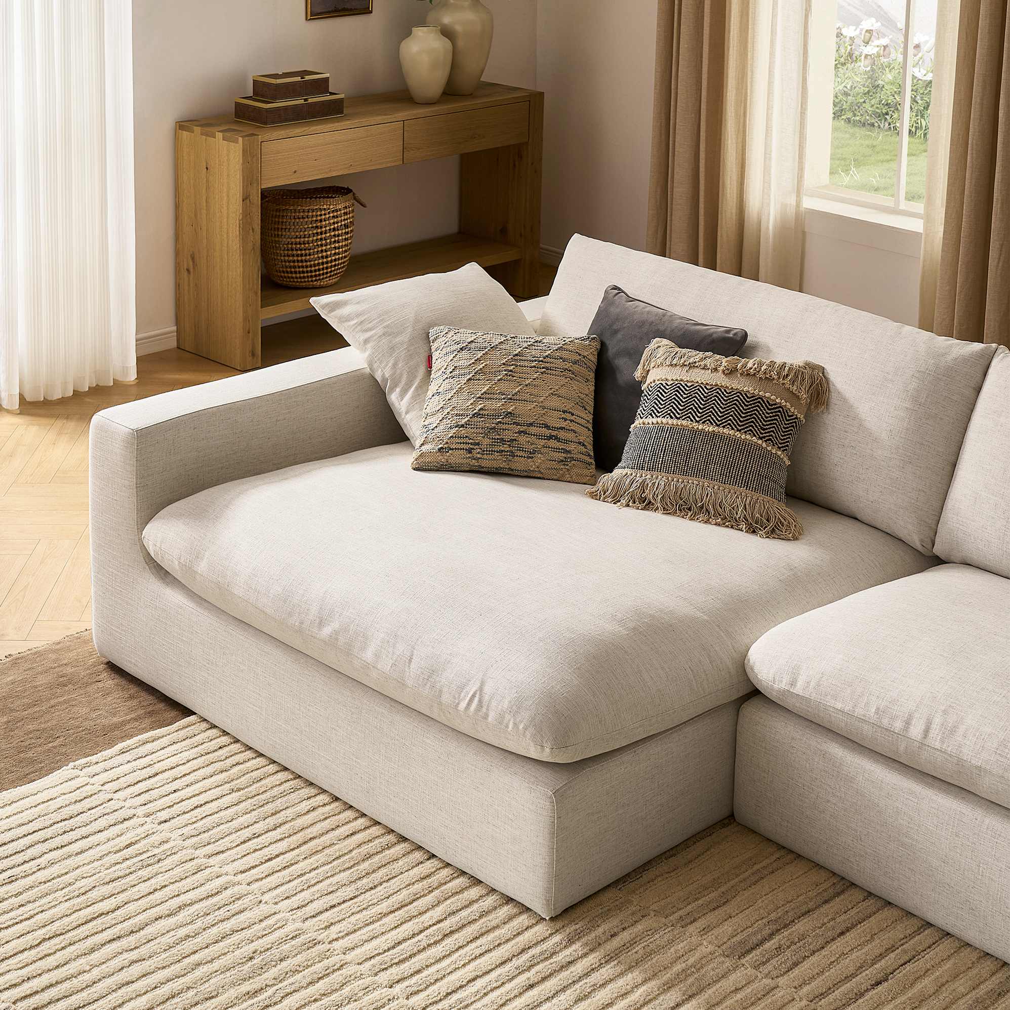 Dawson Left Wide Chaise 4