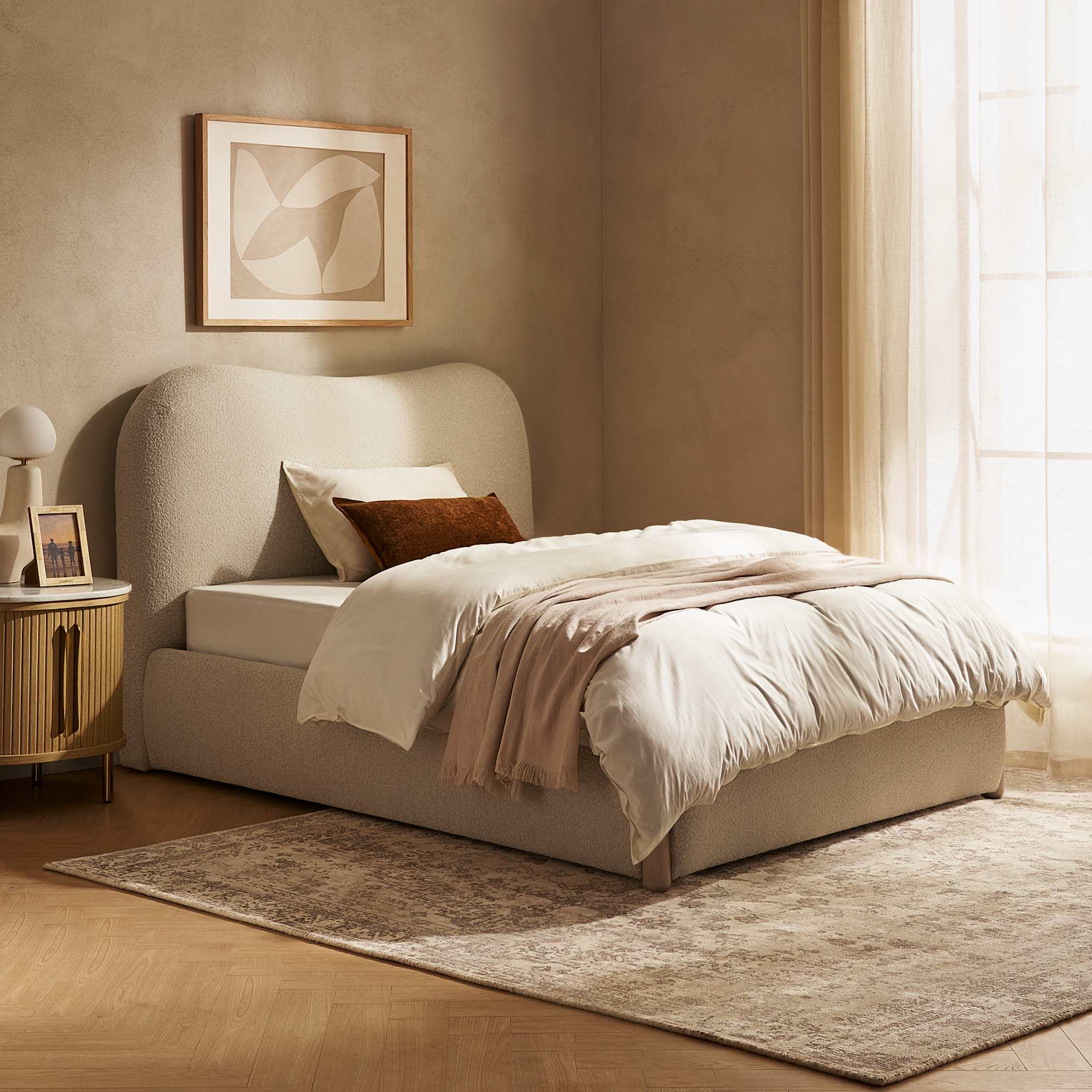 Rochelle Storage Bed 0