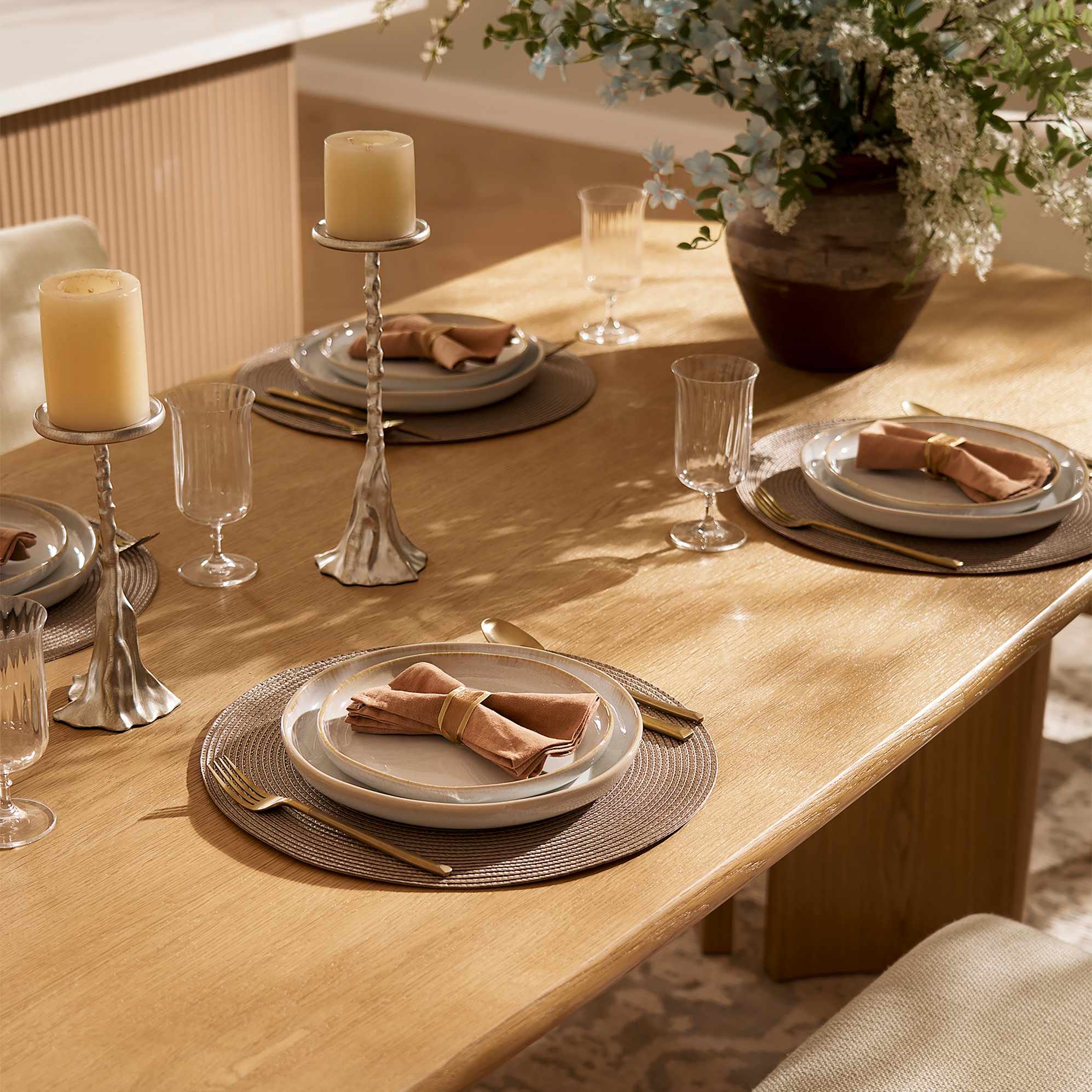 Posey Dining Table 6