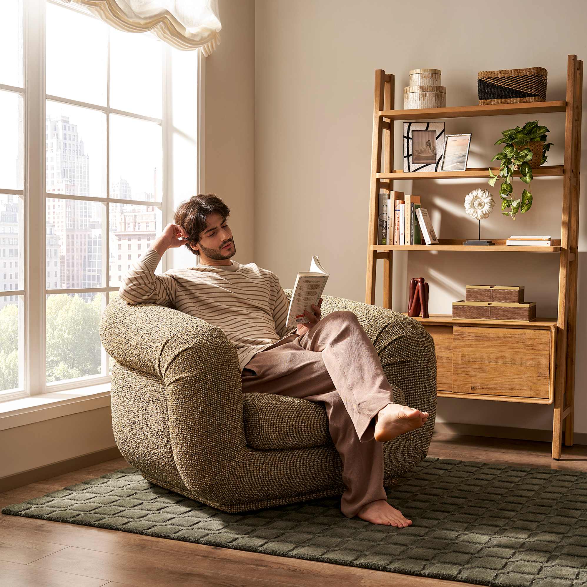 Solari Performance Fabric Swivel Chair 2