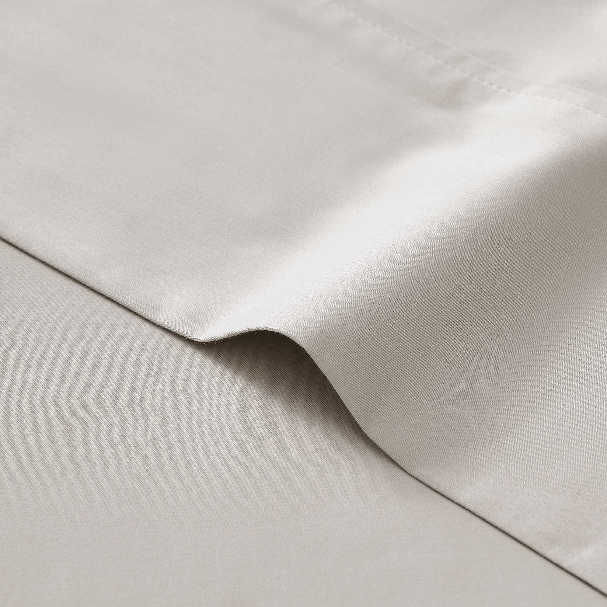 Luxe Sateen Duvet Cover & Pillowcase Set 4