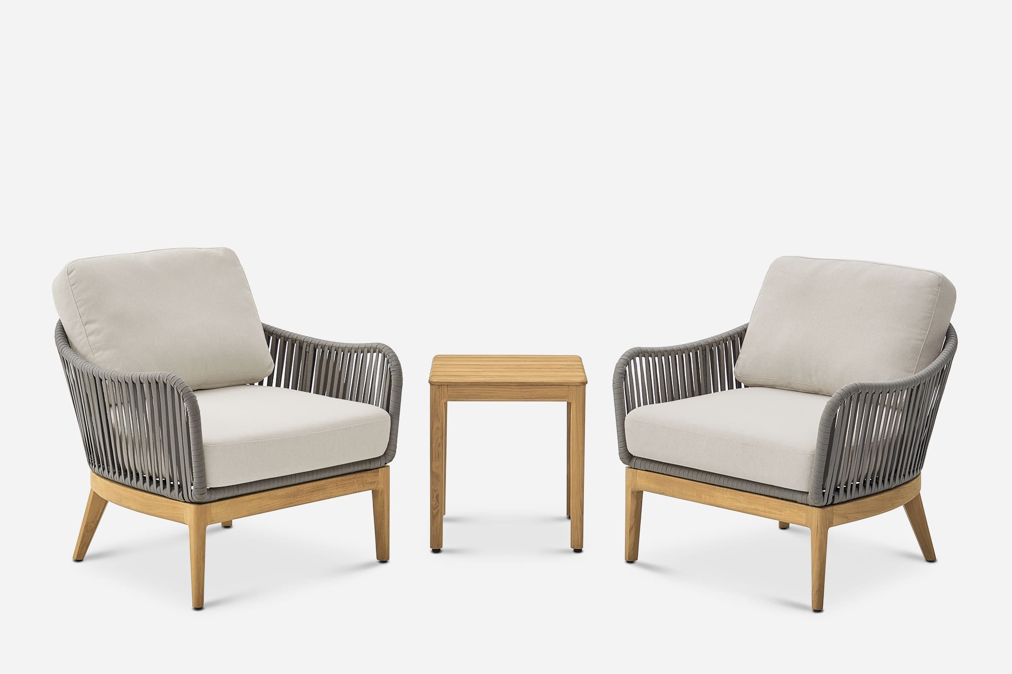 Isla Outdoor 2 Lounge Chairs & Side Table Set 2