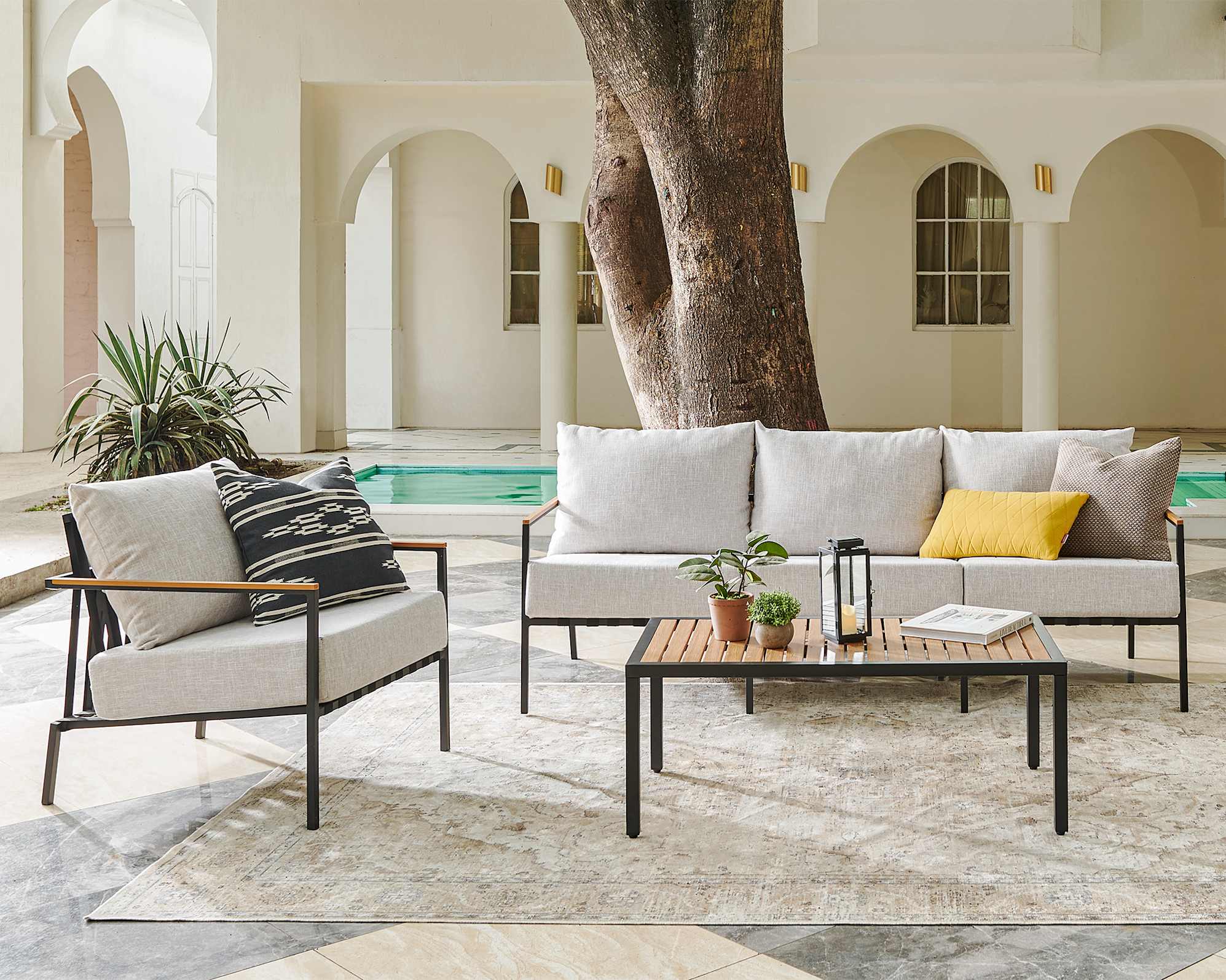 Sorrento Garden 2 Seater Sofa 0